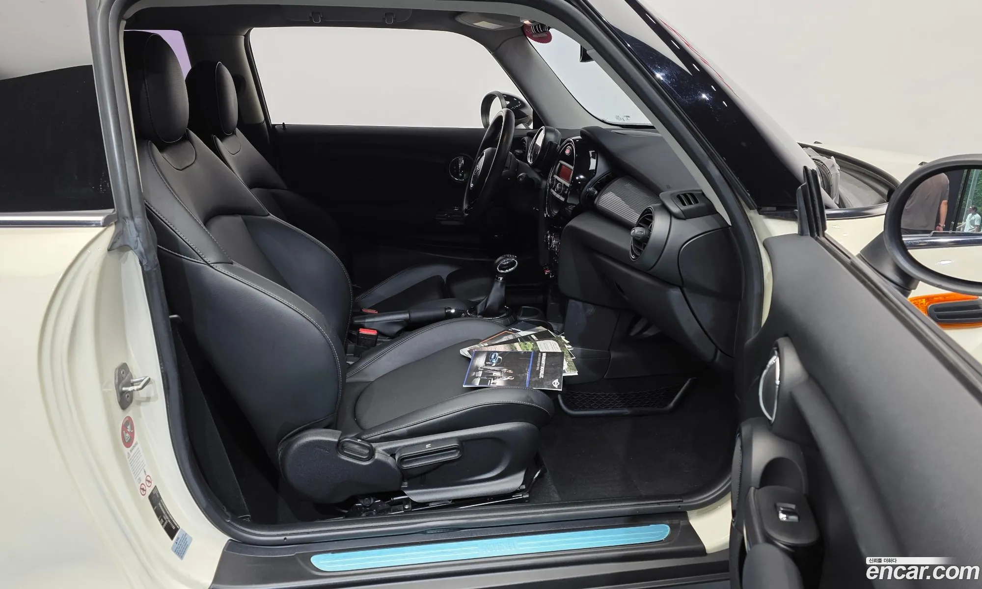 Mini Cooper 2014 WMWXM5109F3A11133 — 19