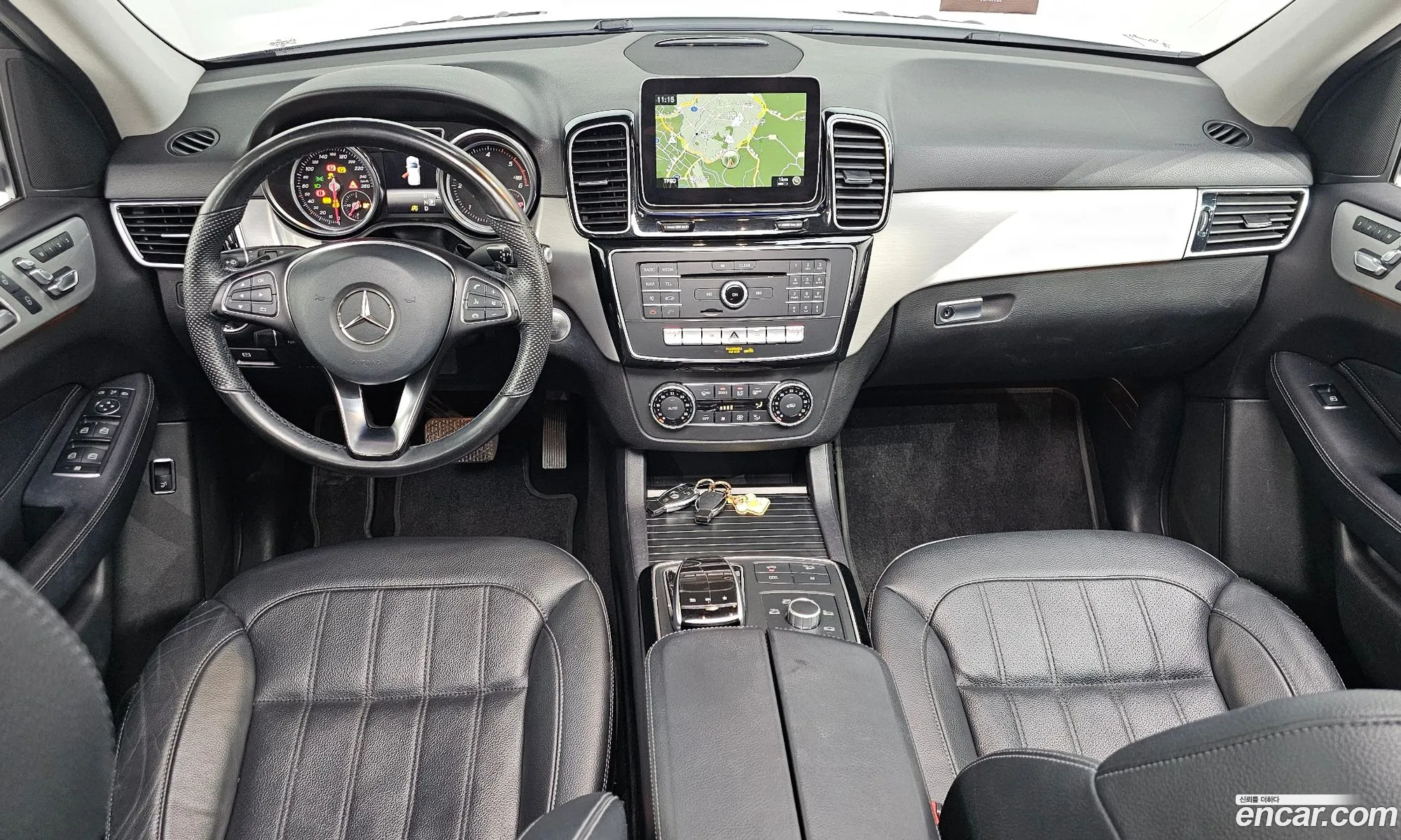 Mercedes-Benz GLE-Class W166 2018 — 28