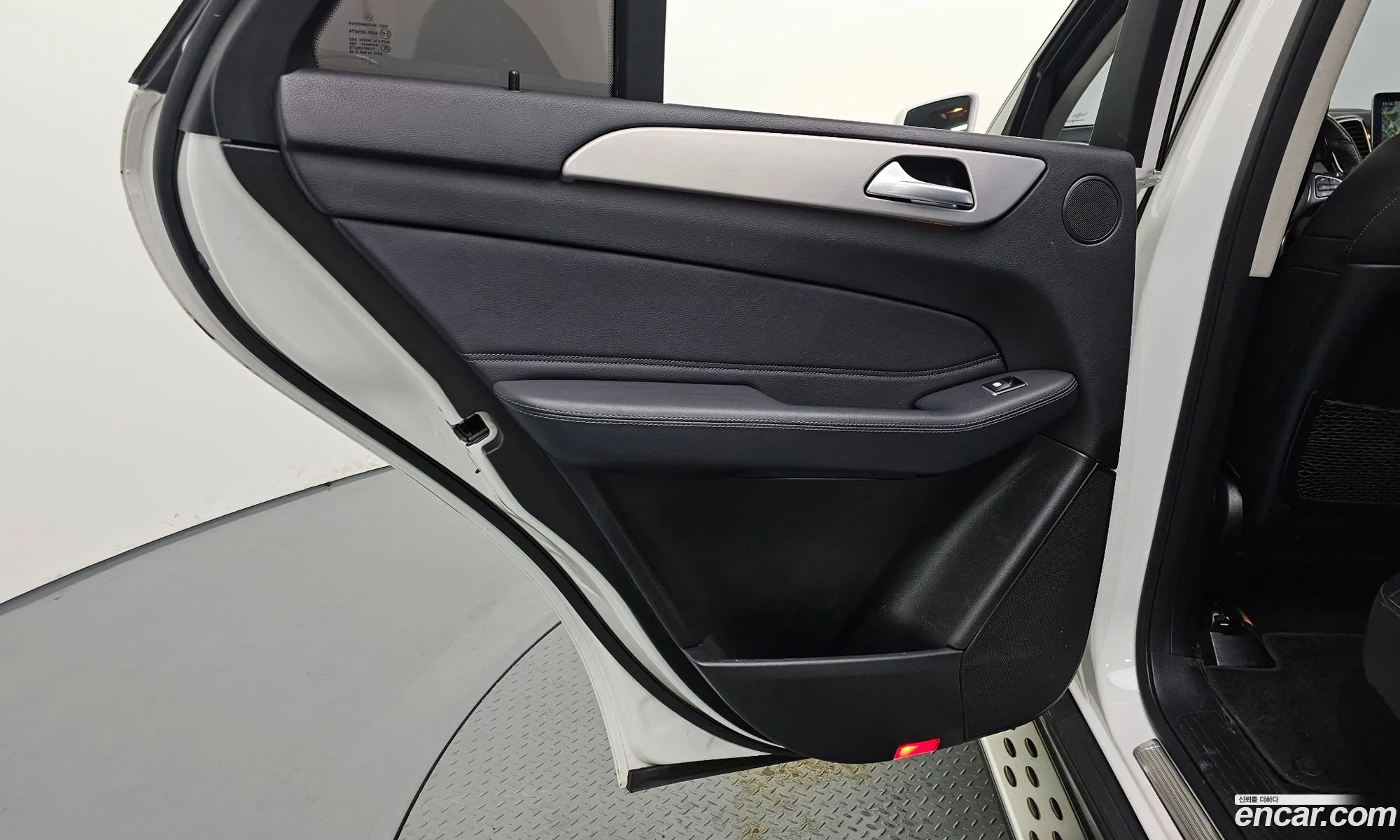 Mercedes-Benz GLE-Class W166 2018 — 20