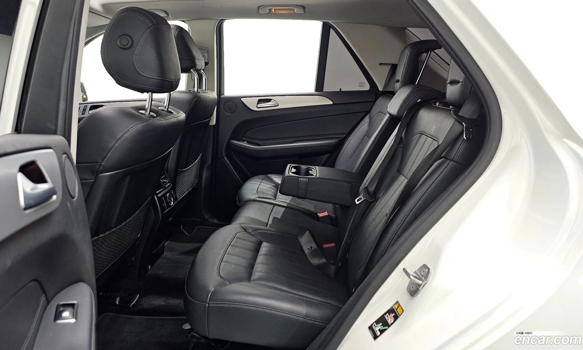 Mercedes-Benz GLE-Class W166 2018 — 25