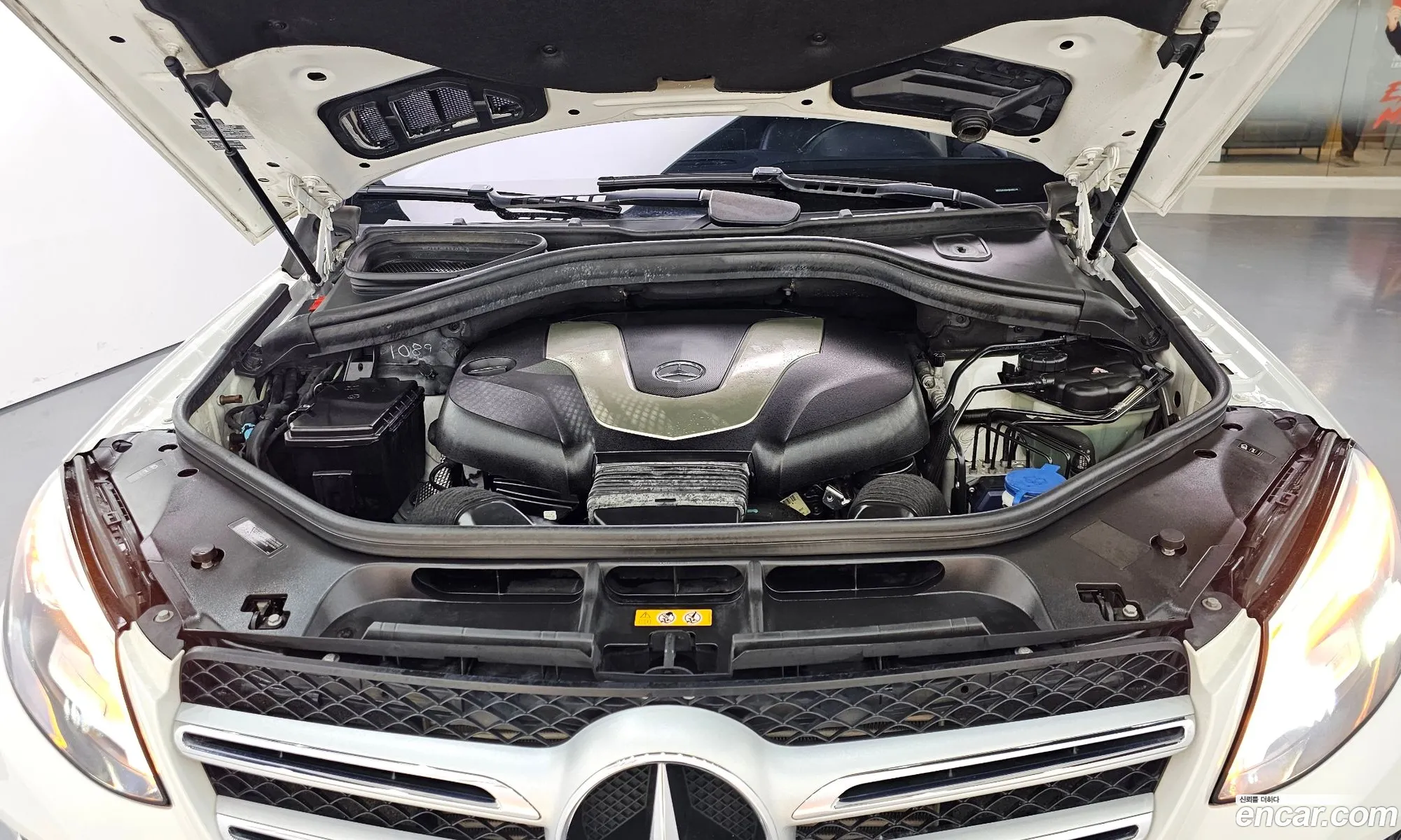 Mercedes-Benz GLE-Class W166 2018 — 31