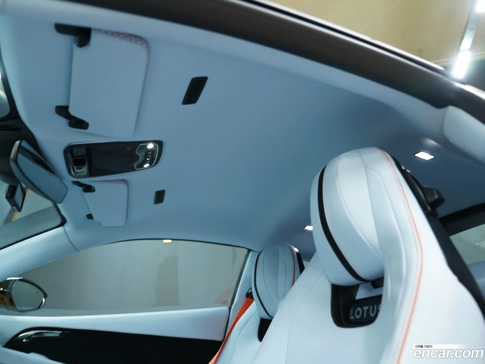 Lotus Emira 2024 — 20