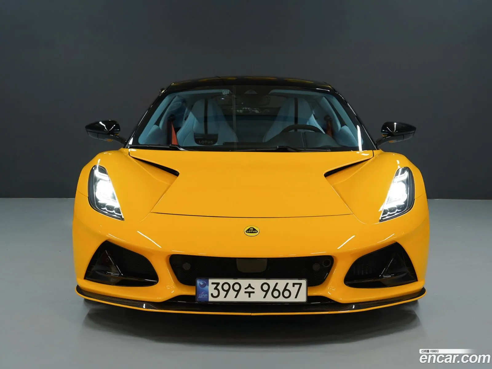 Lotus Emira 2024 — 9
