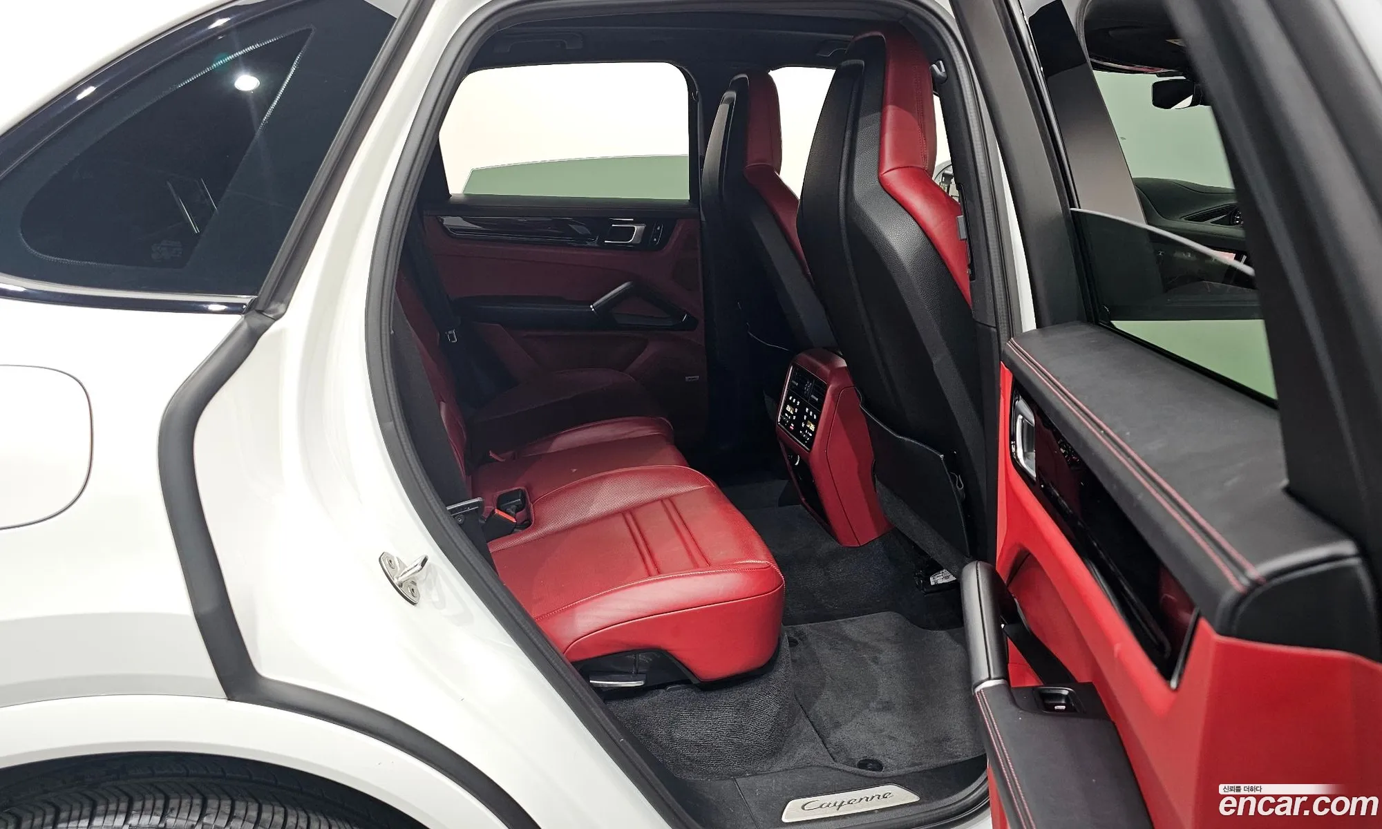 Porsche Cayenne 2020 WP1AA29Y5MDA01695 — 3
