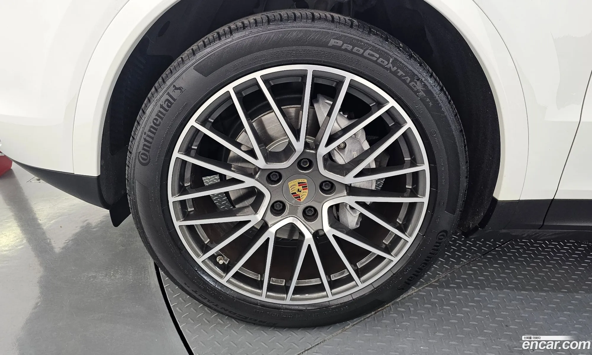 Porsche Cayenne 2020 WP1AA29Y5MDA01695 — 8
