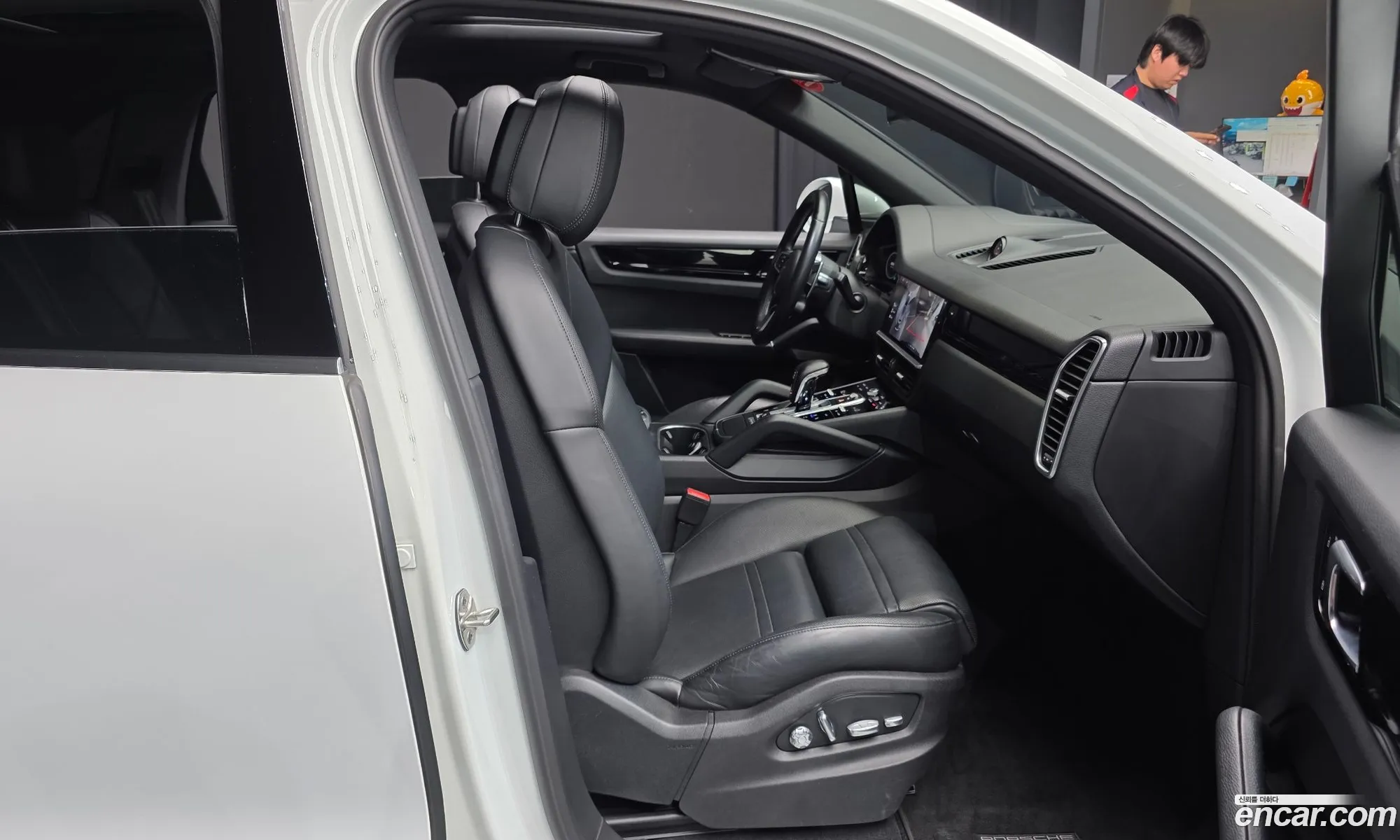 Porsche Cayenne 2020 — 20
