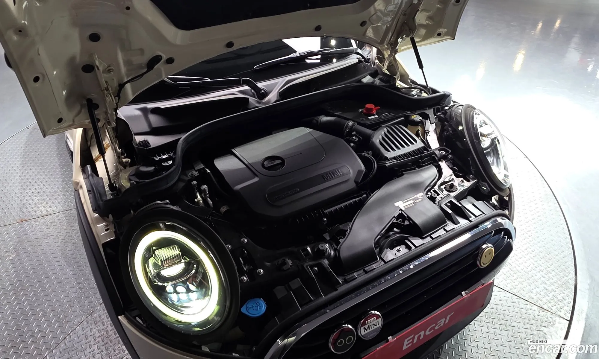Mini Cooper 2020 WMWXR7103M2N39652 — 10