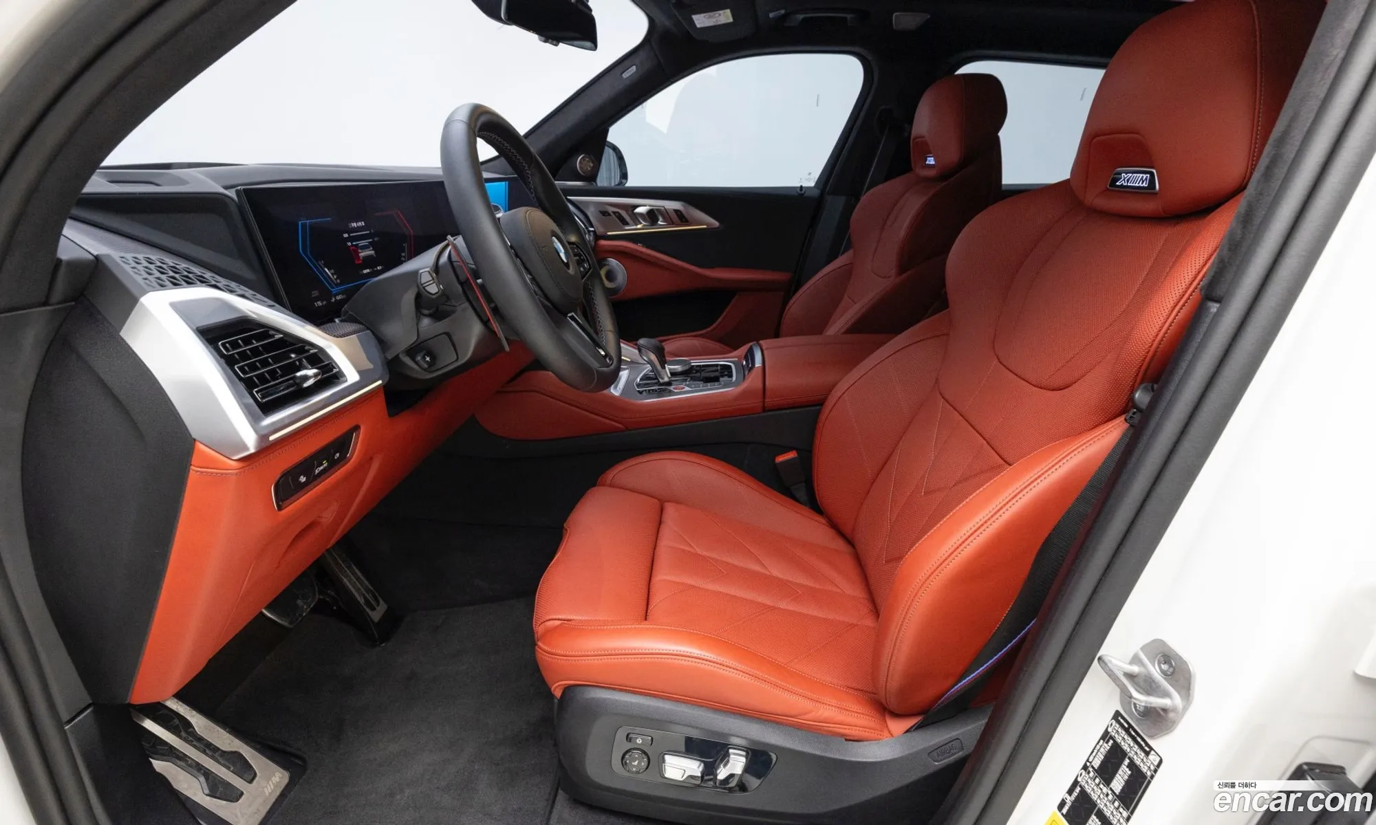 BMW XM 2025 — 12