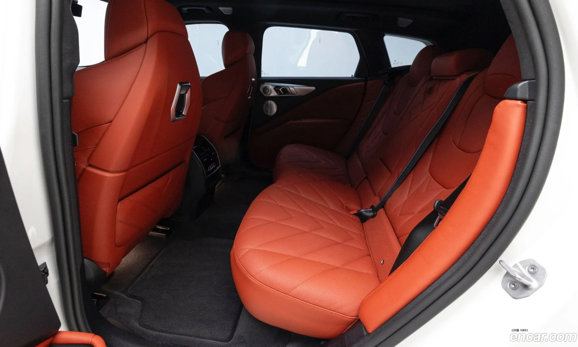 BMW XM 2025 — 16