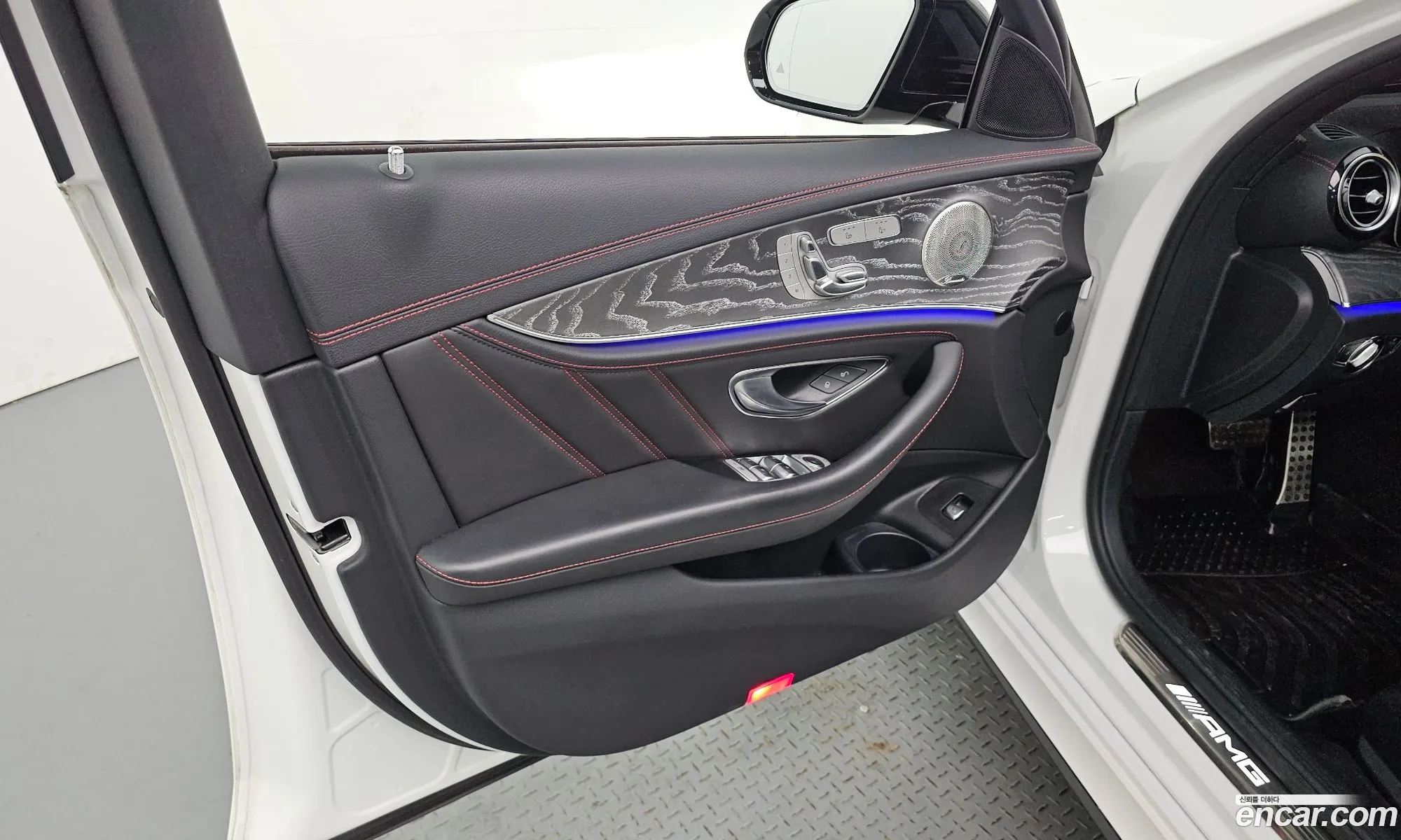 Mercedes-Benz E-Class W213 2023 — 20
