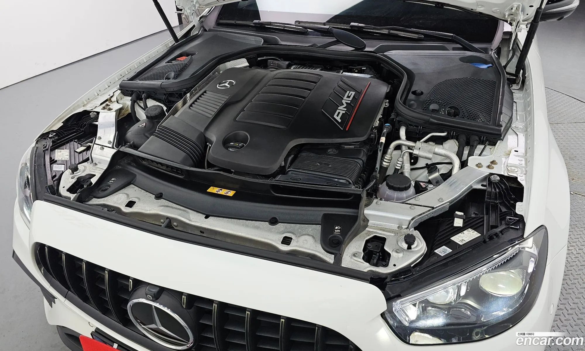 Mercedes-Benz E-Class W213 2023 — 23