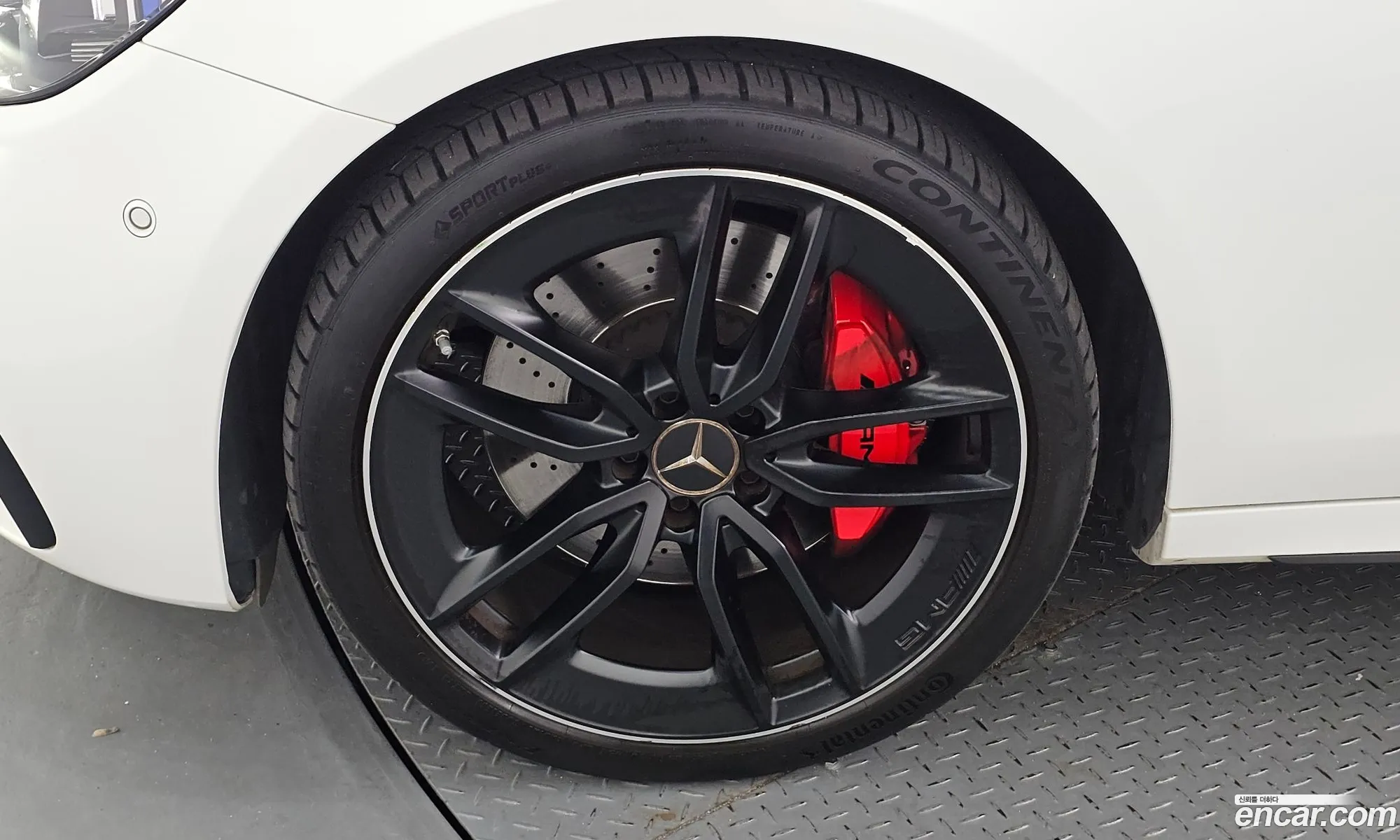 Mercedes-Benz E-Class W213 2023 — 2