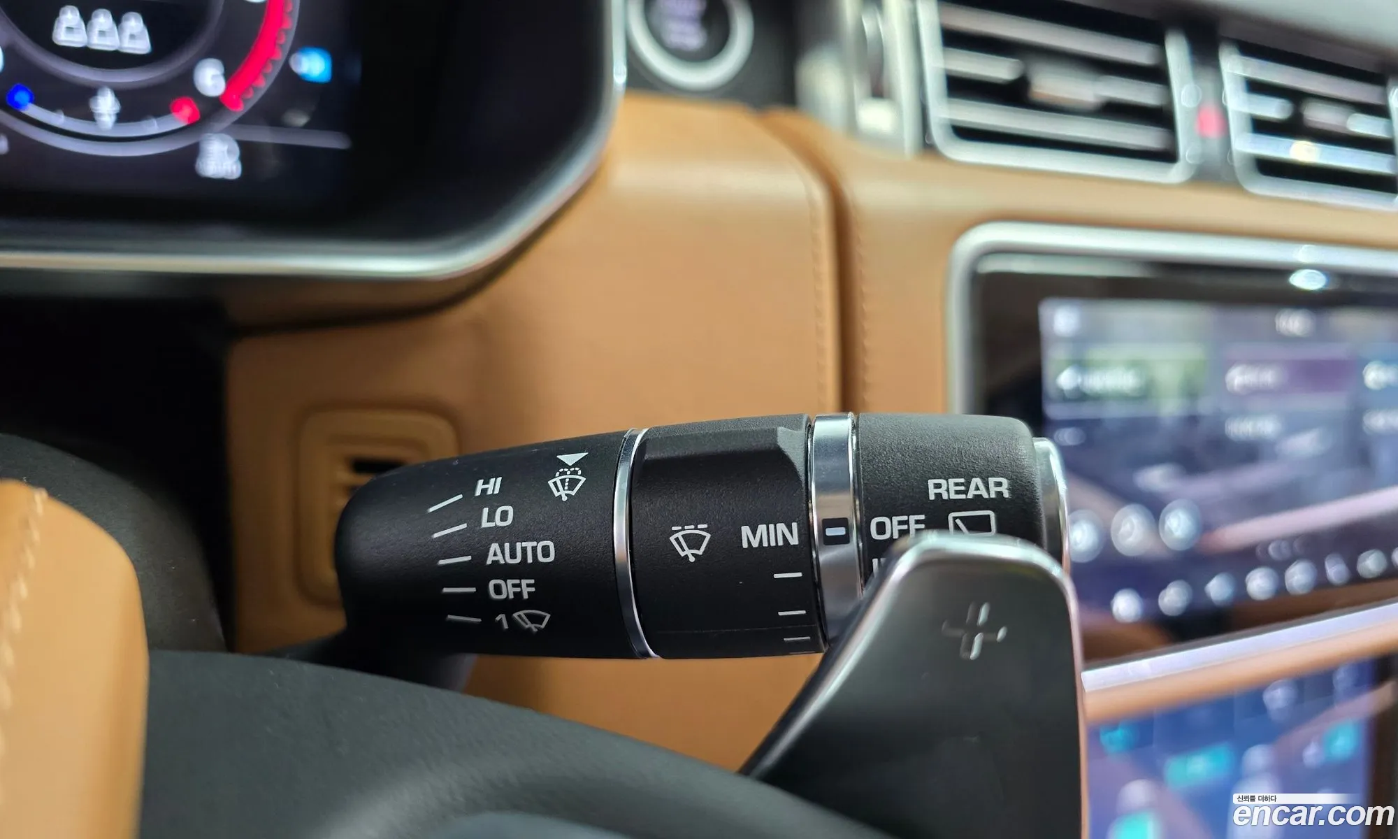 Land Rover Range Rover 2018 — 34