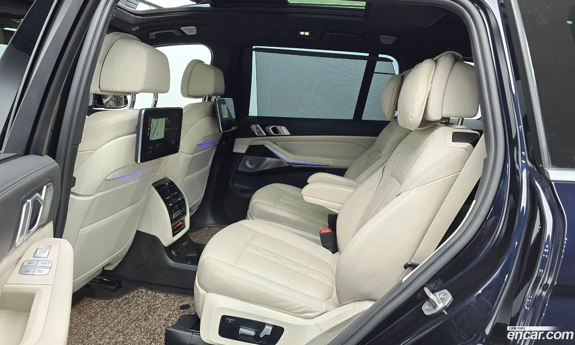 BMW X7 2021 — 15