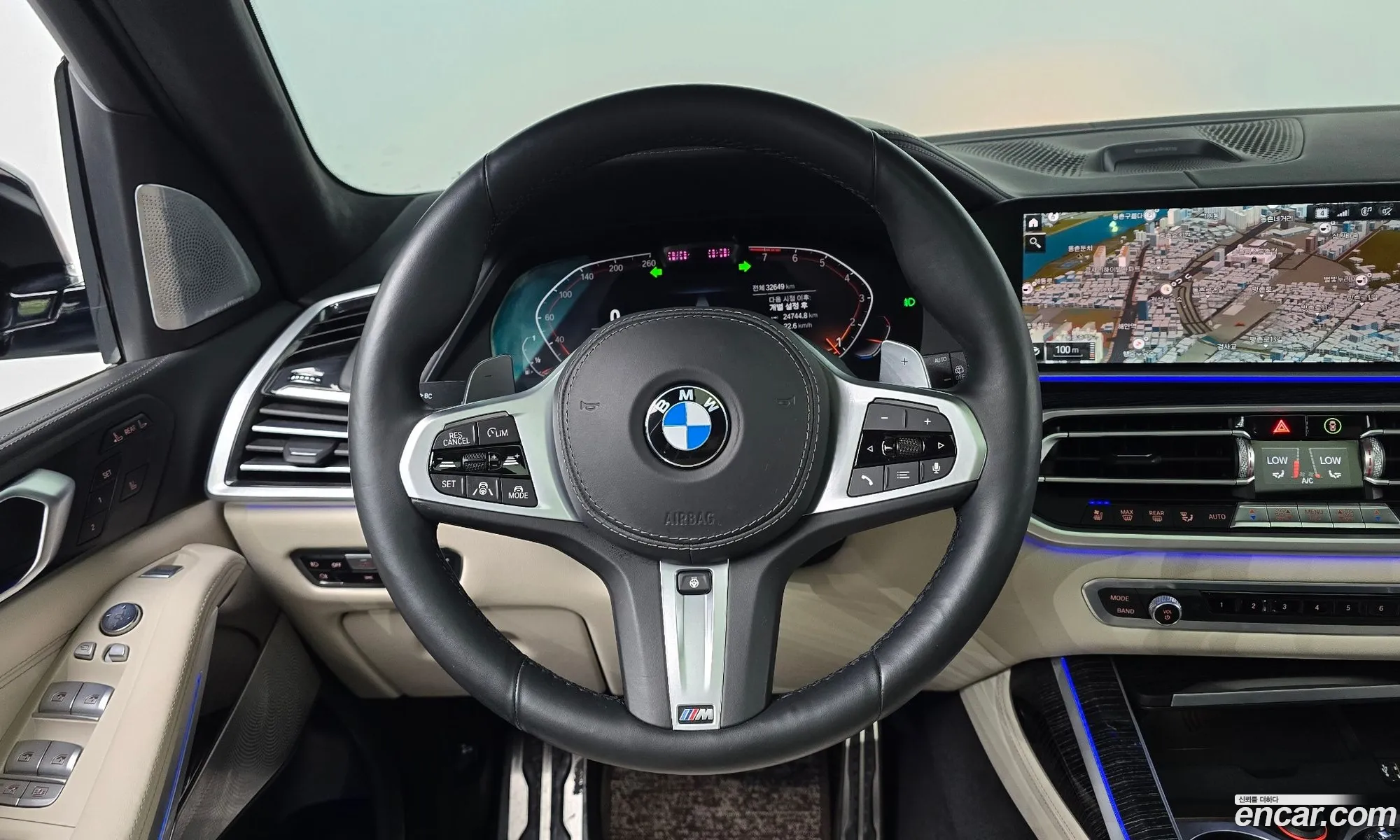 BMW X7 2021 — 30