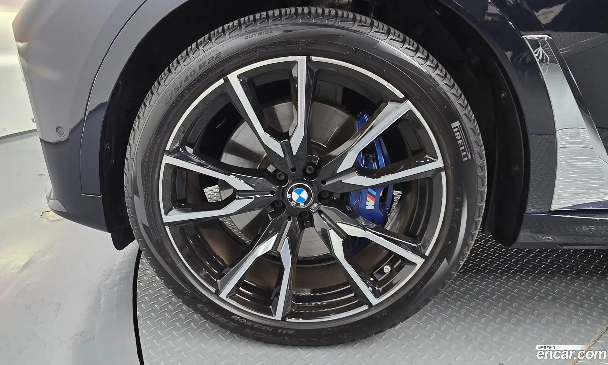 BMW X7 2021 — 31