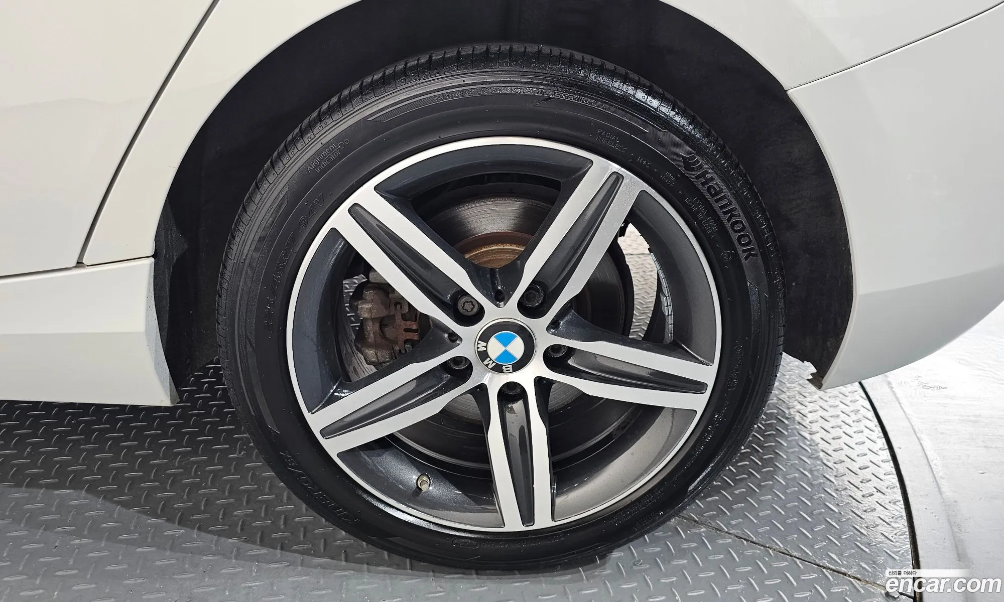 BMW 1 Series 2017 WBA1S5108HV809784 — 2