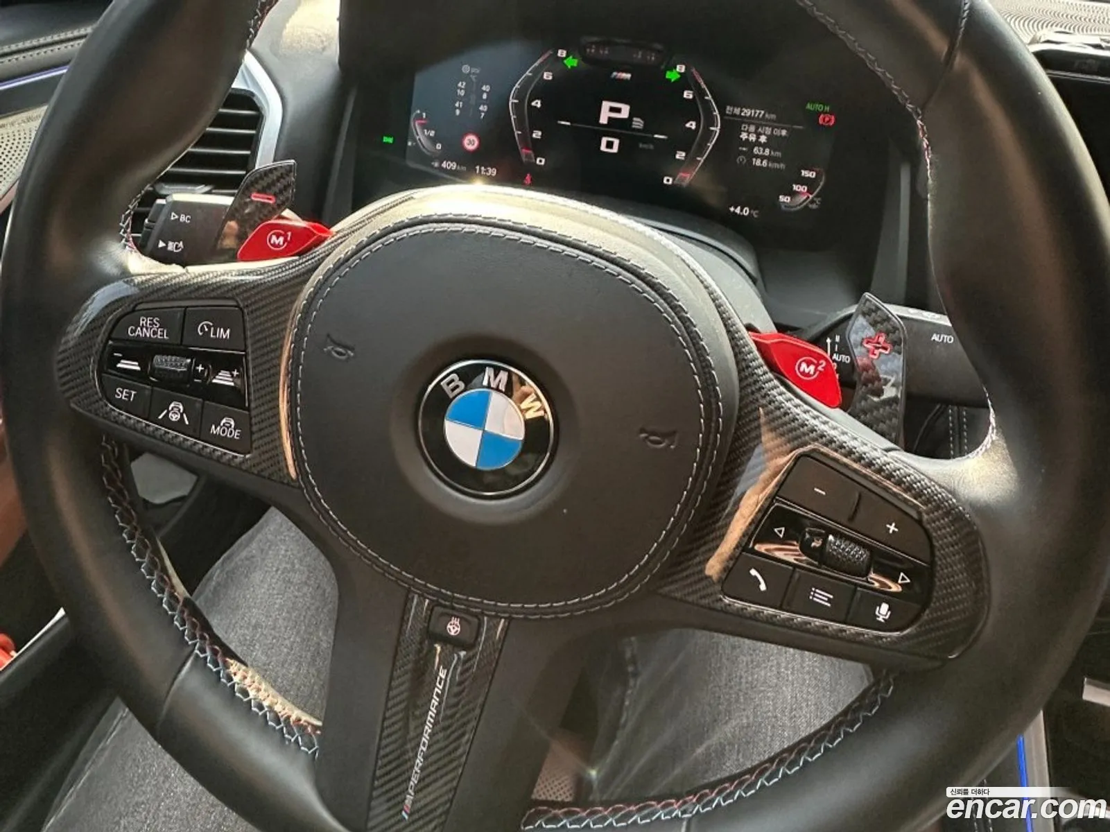 BMW 8 Series 2023 — 12