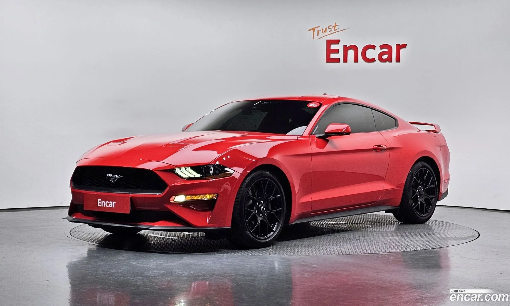 Ford Mustang 2022 — 16
