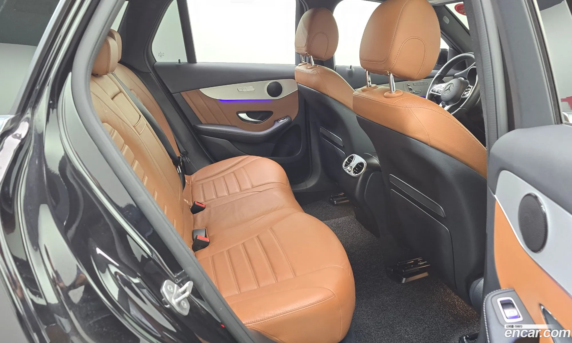 Mercedes-Benz GLC-Class X253 2020 — 28