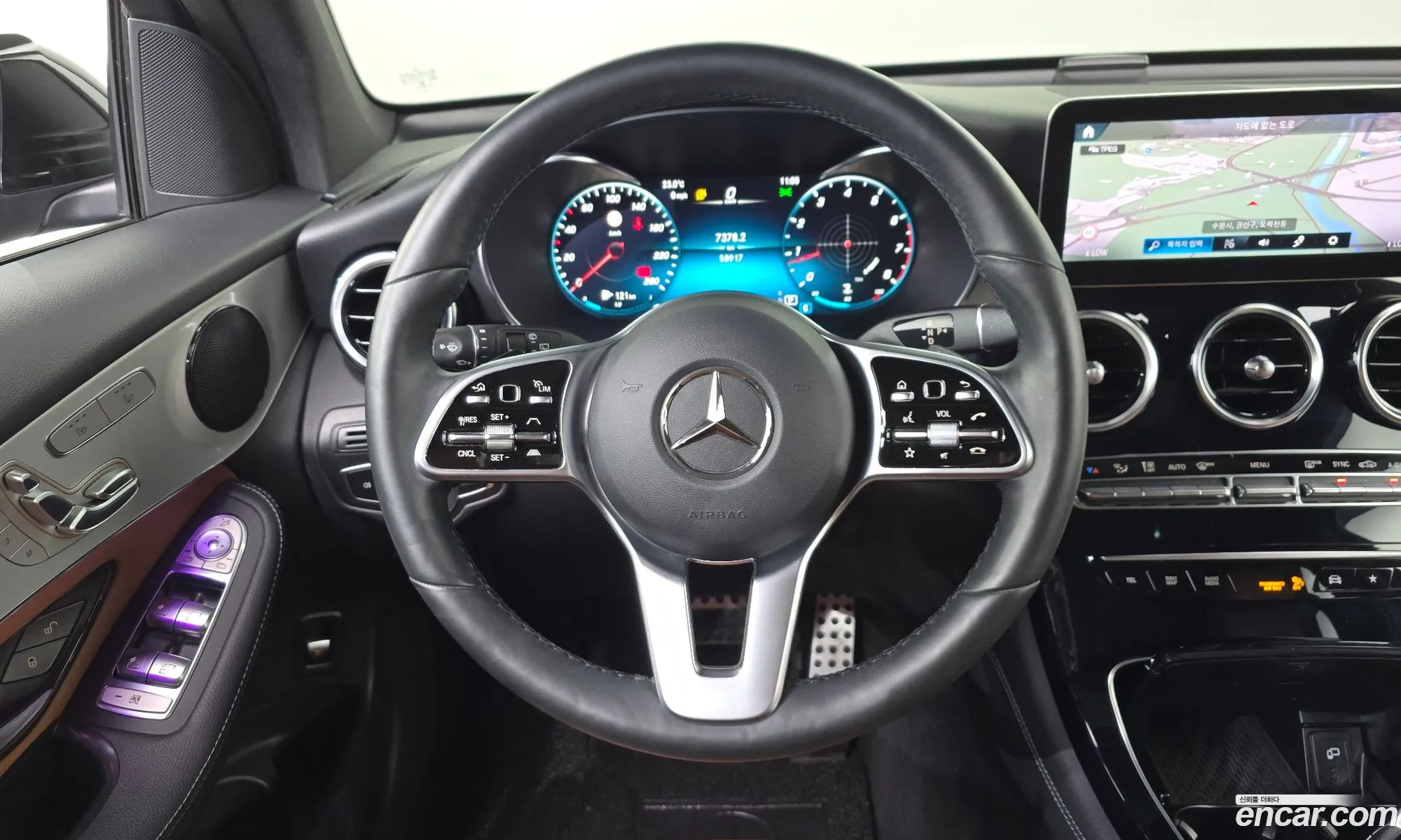 Mercedes-Benz GLC-Class X253 2020 — 26