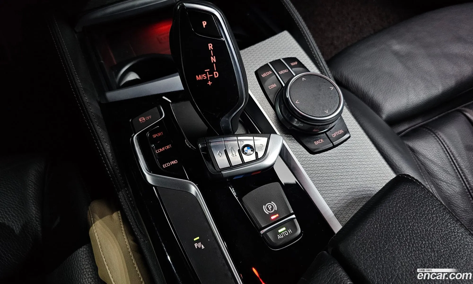 BMW 5 Series 2017 WBAJC5103JWB85358 — 2