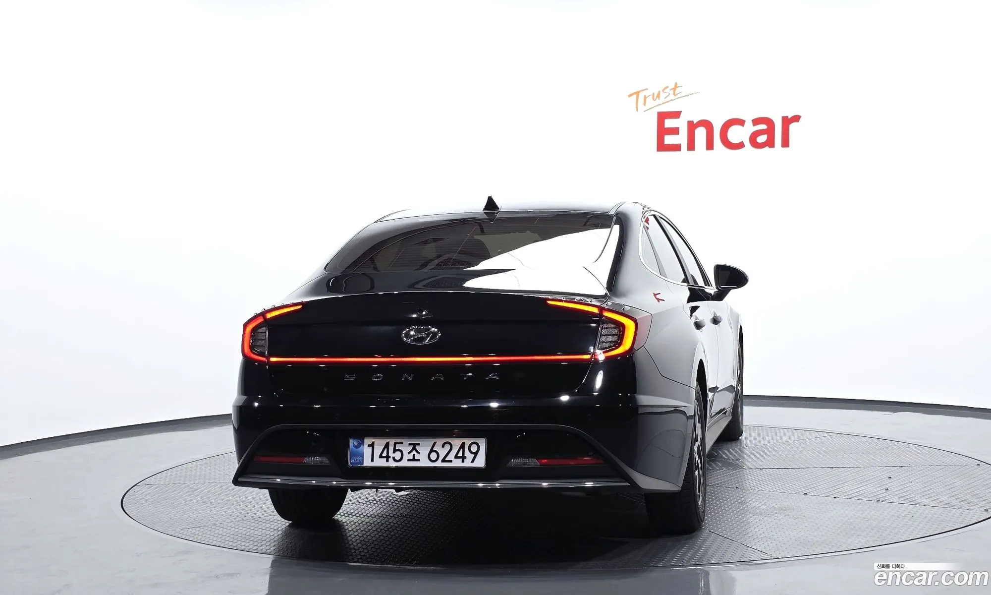 Hyundai Sonata Hybrid 2021 — 4
