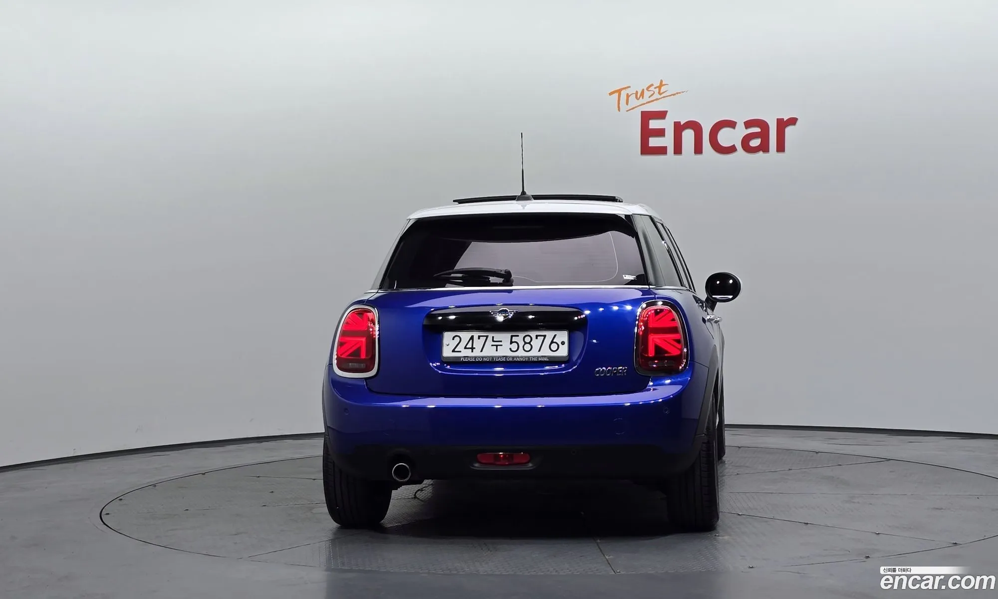 Mini Cooper 2018 WMWXU1107K2H34603 — 15