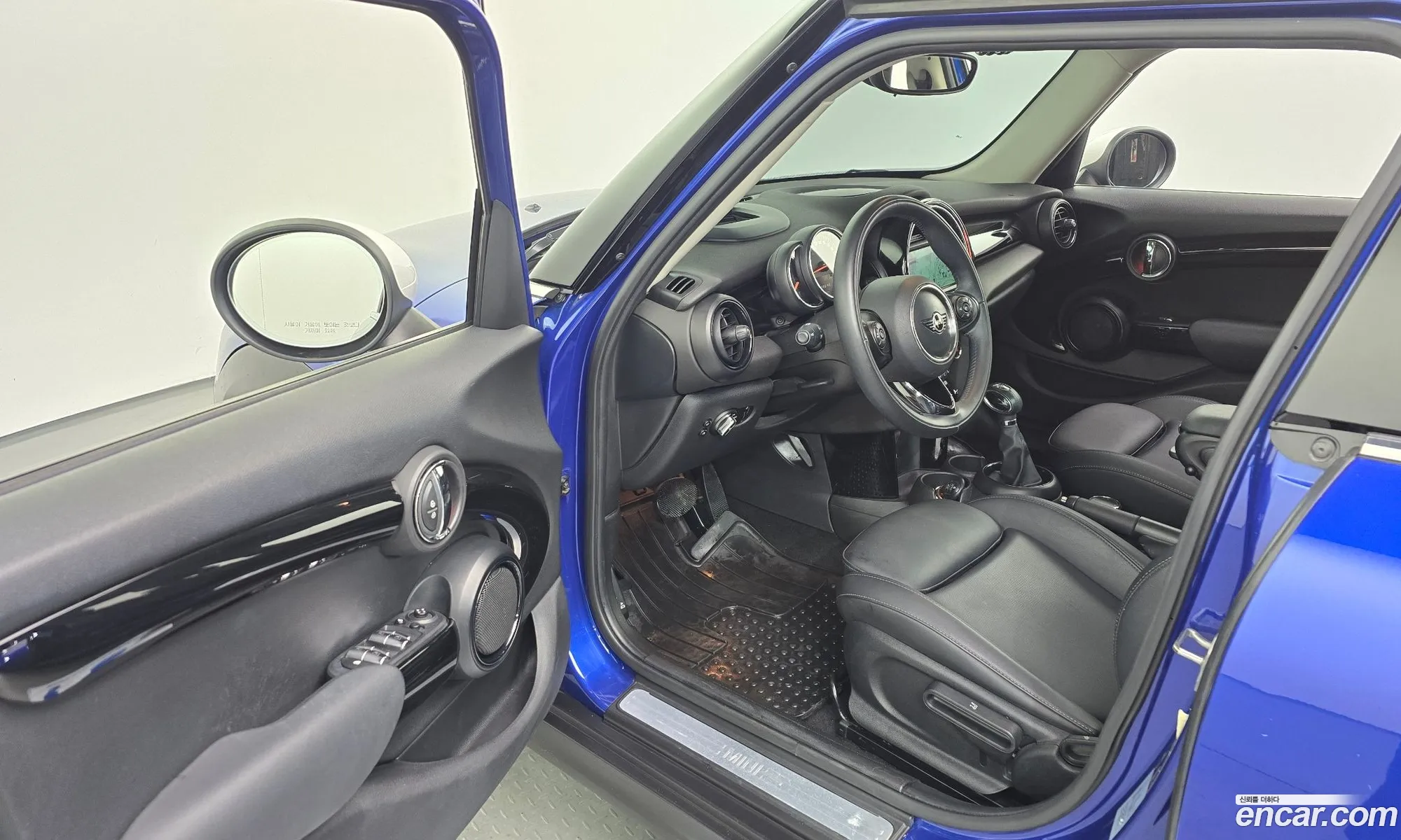 Mini Cooper 2018 WMWXU1107K2H34603 — 12