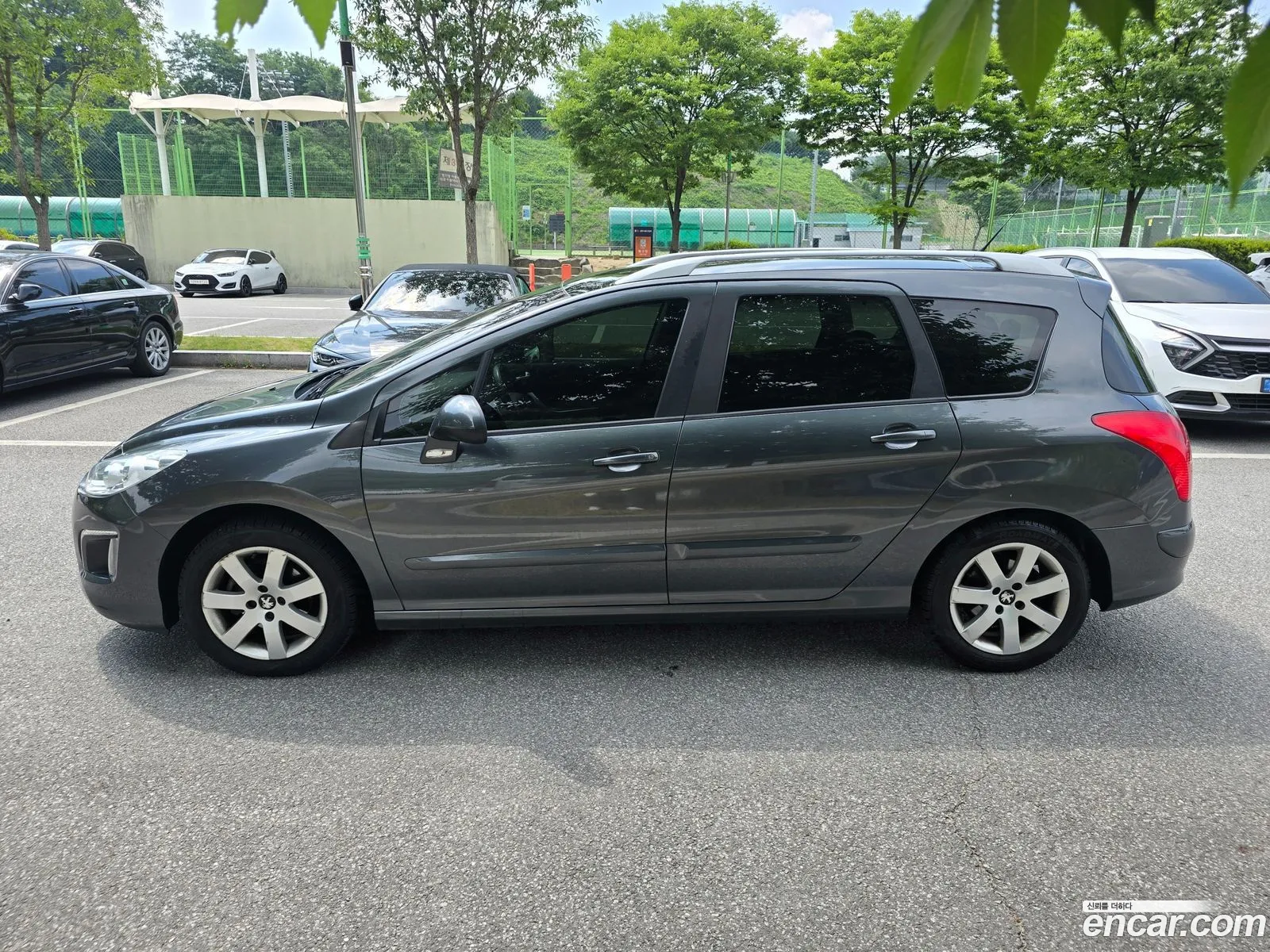 Peugeot 308 SW 2013 — 15