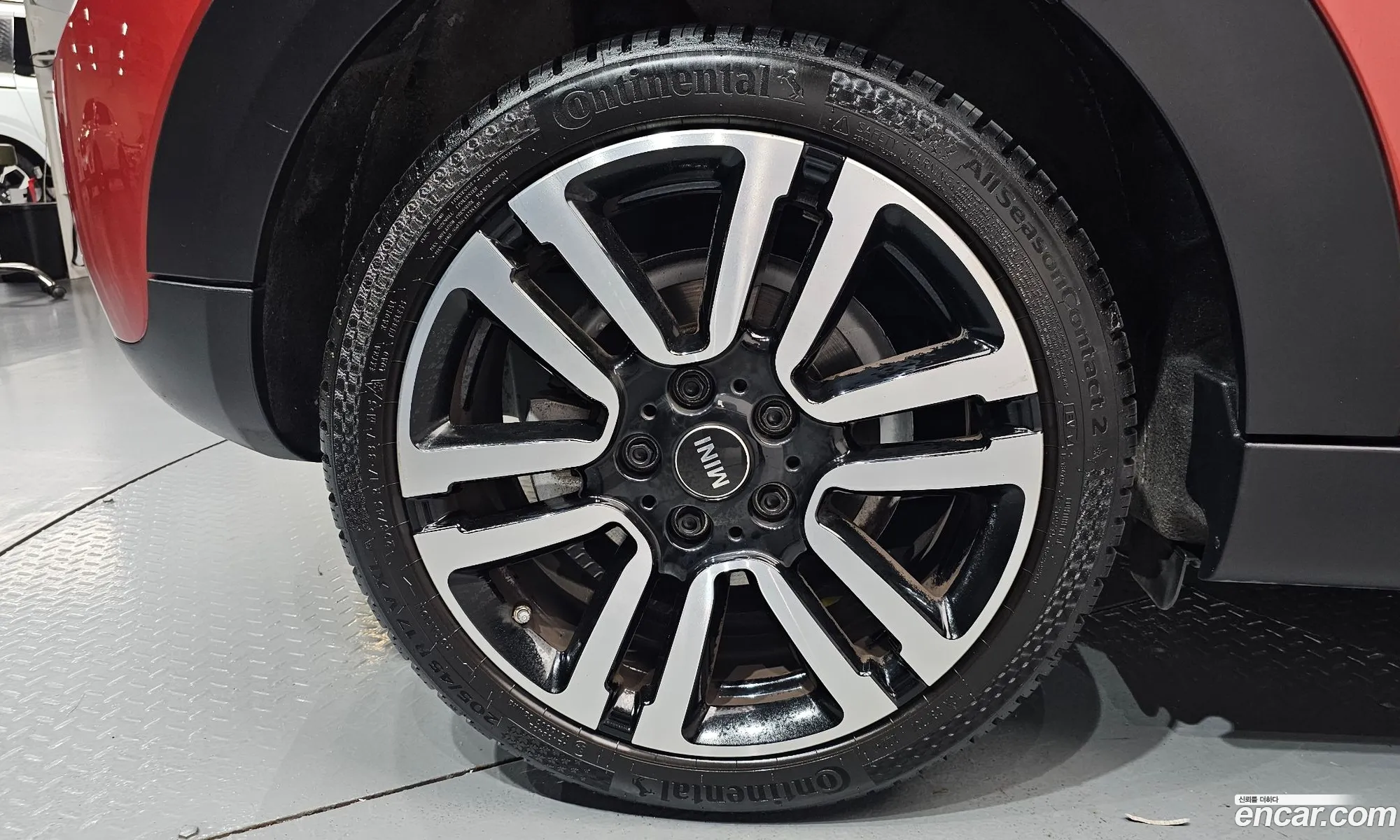 Mini Cooper 2020 WMWXV7101L2M74665 — 10