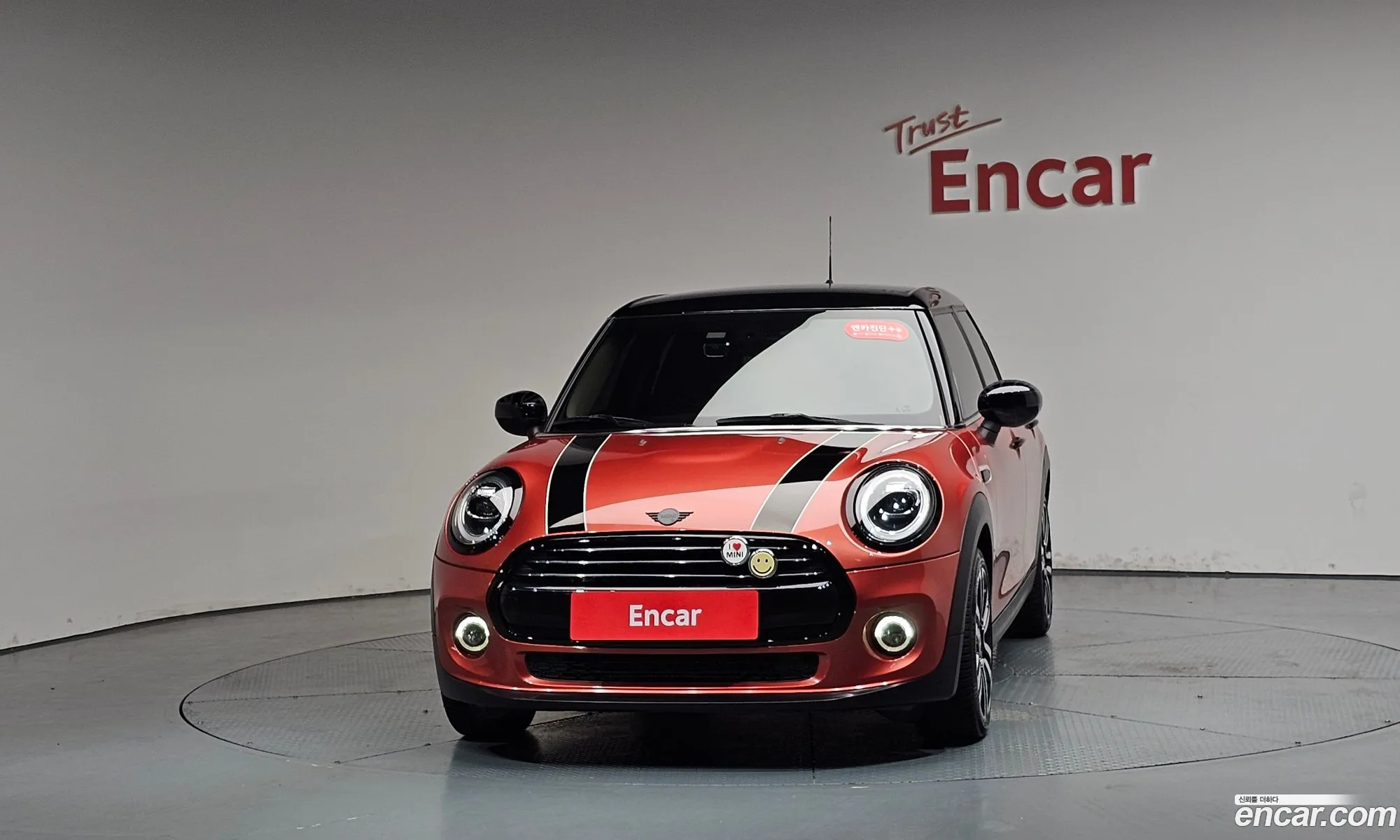 Mini Cooper 2020 WMWXV7101L2M74665 — 5