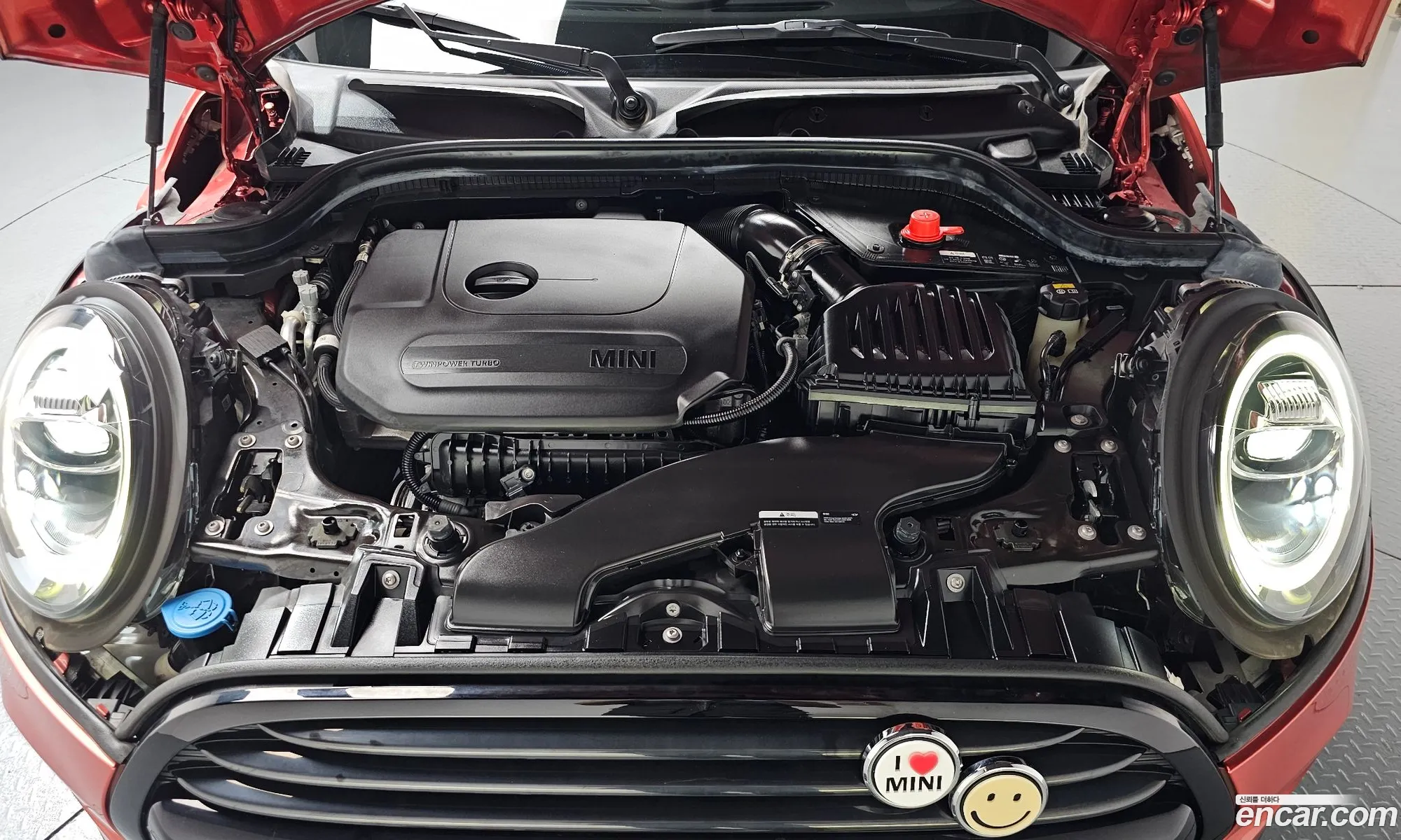 Mini Cooper 2020 WMWXV7101L2M74665 — 24
