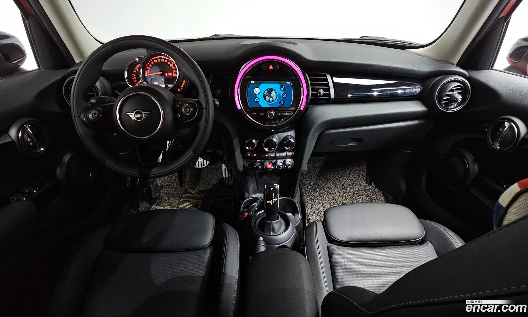 Mini Cooper 2020 WMWXV7101L2M74665 — 29