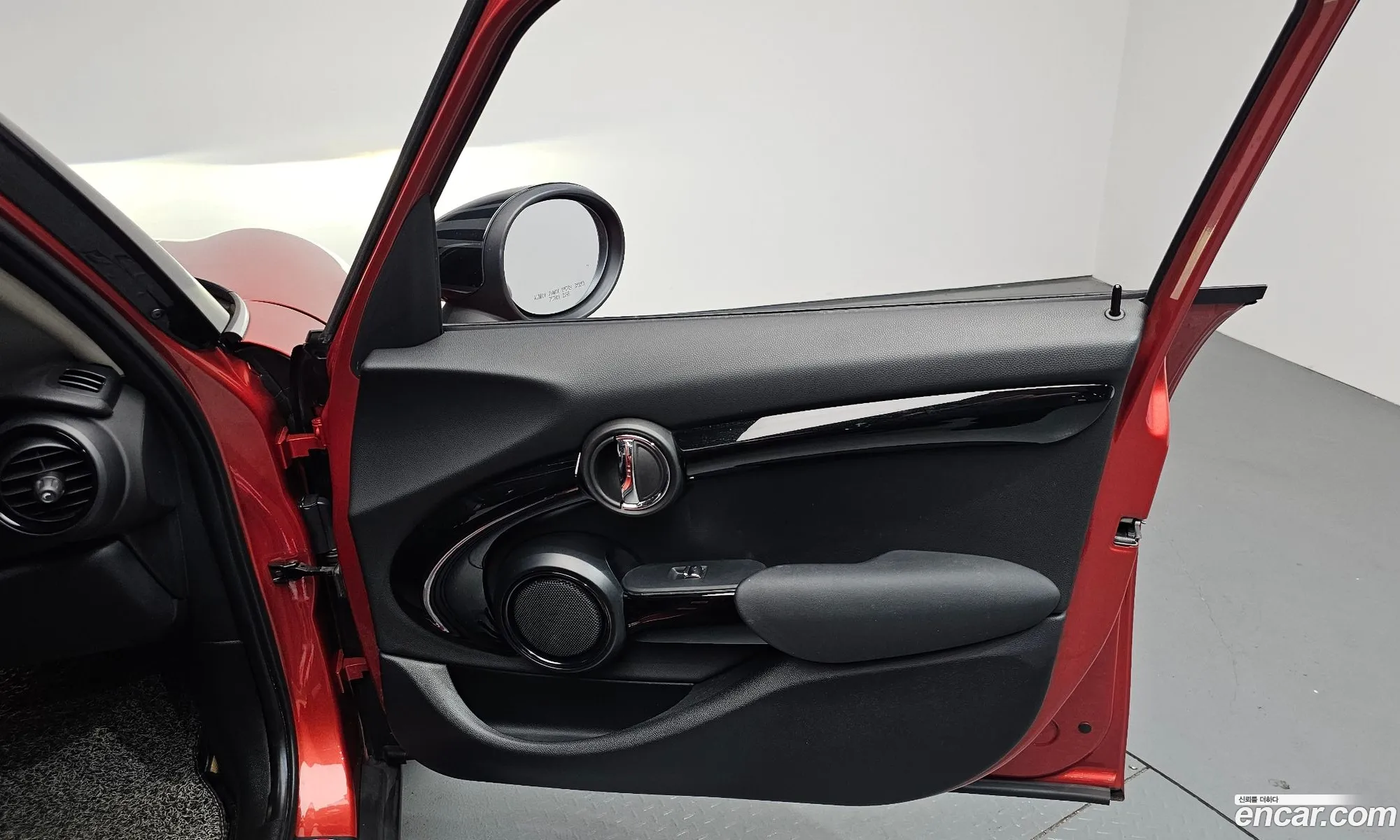Mini Cooper 2020 WMWXV7101L2M74665 — 16