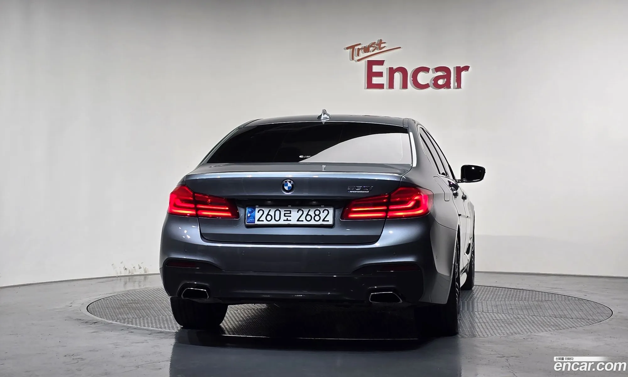BMW 5 Series 2019 — 13