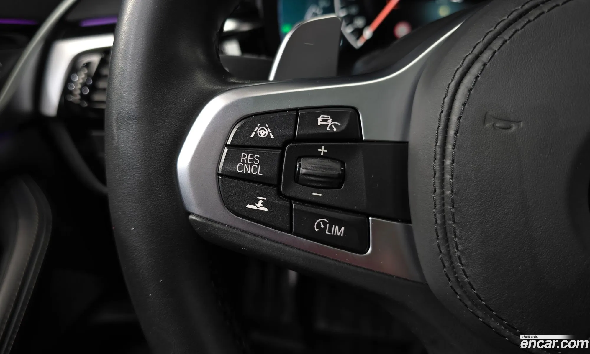 BMW 5 Series 2019 — 31