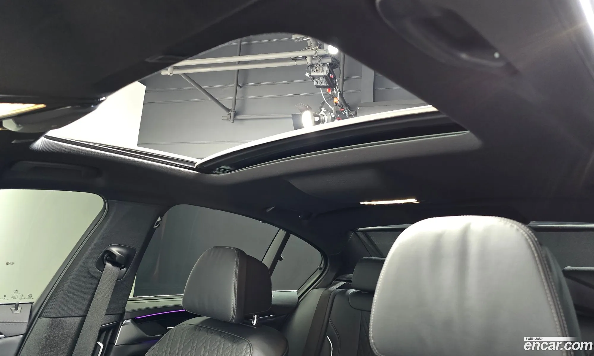 BMW 5 Series 2019 — 26