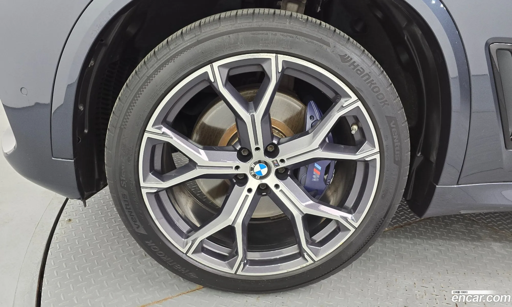BMW X5 2022 — 11