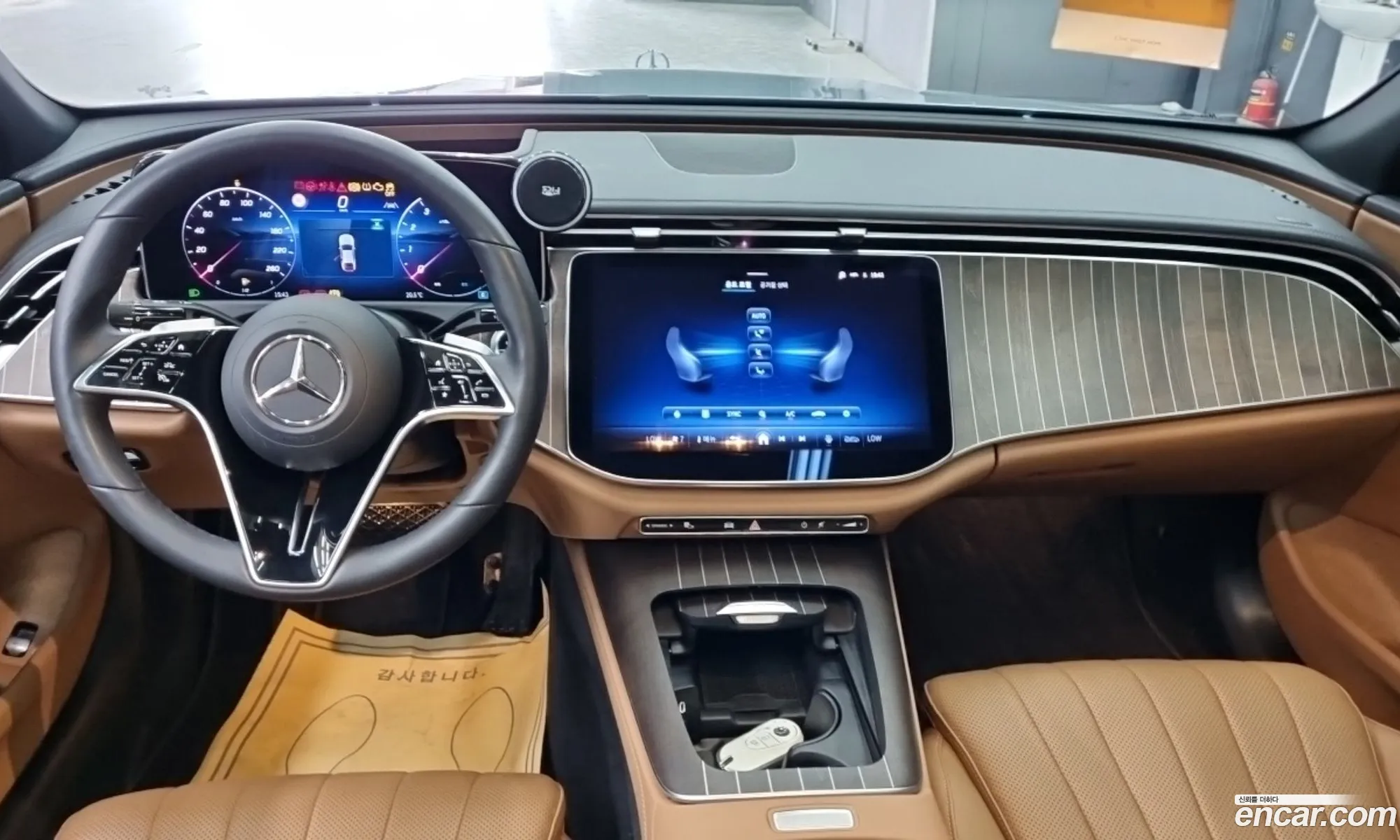 Mercedes-Benz E-Class W214 2024 — 5