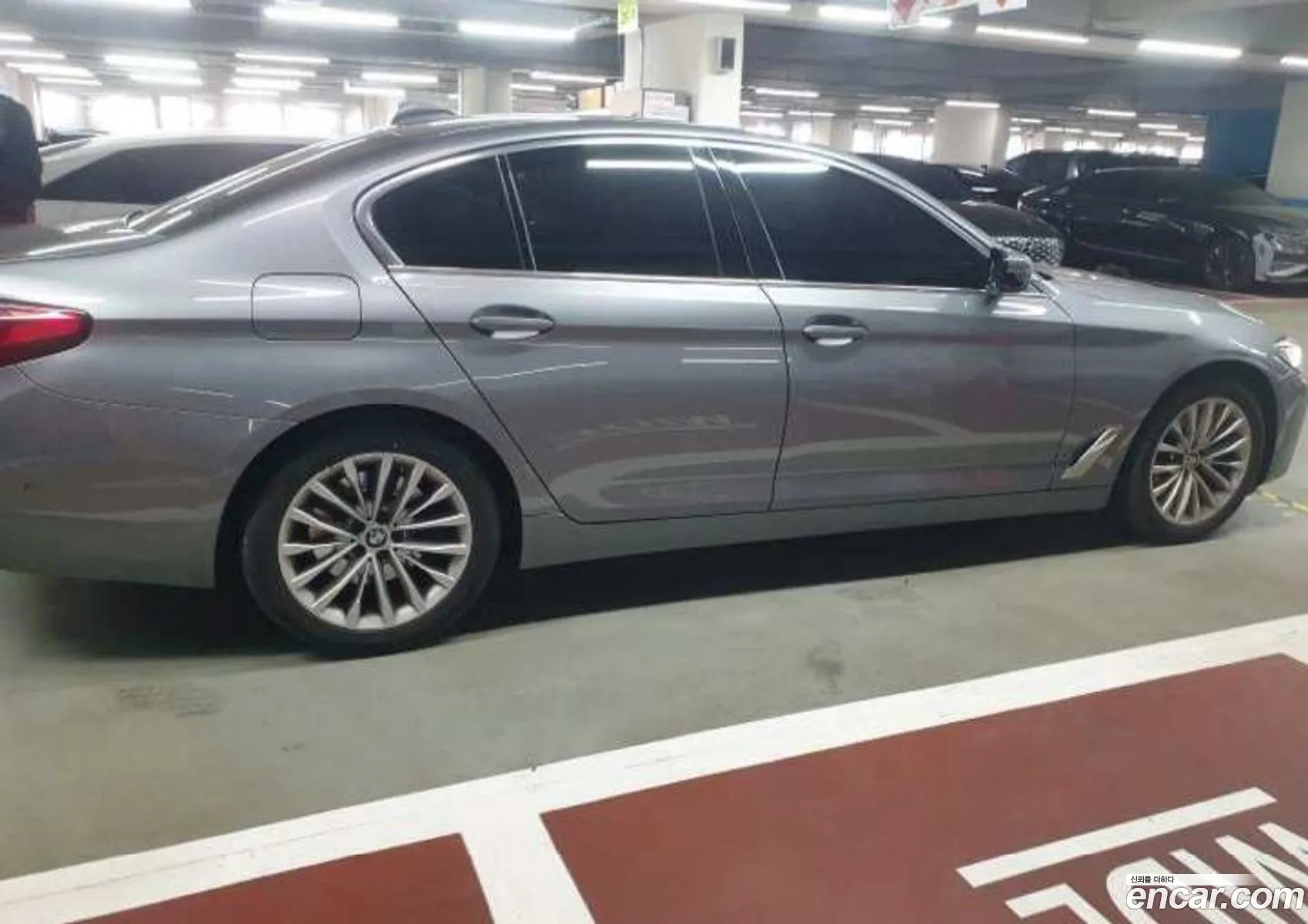 BMW 5 Series 2023 — 2