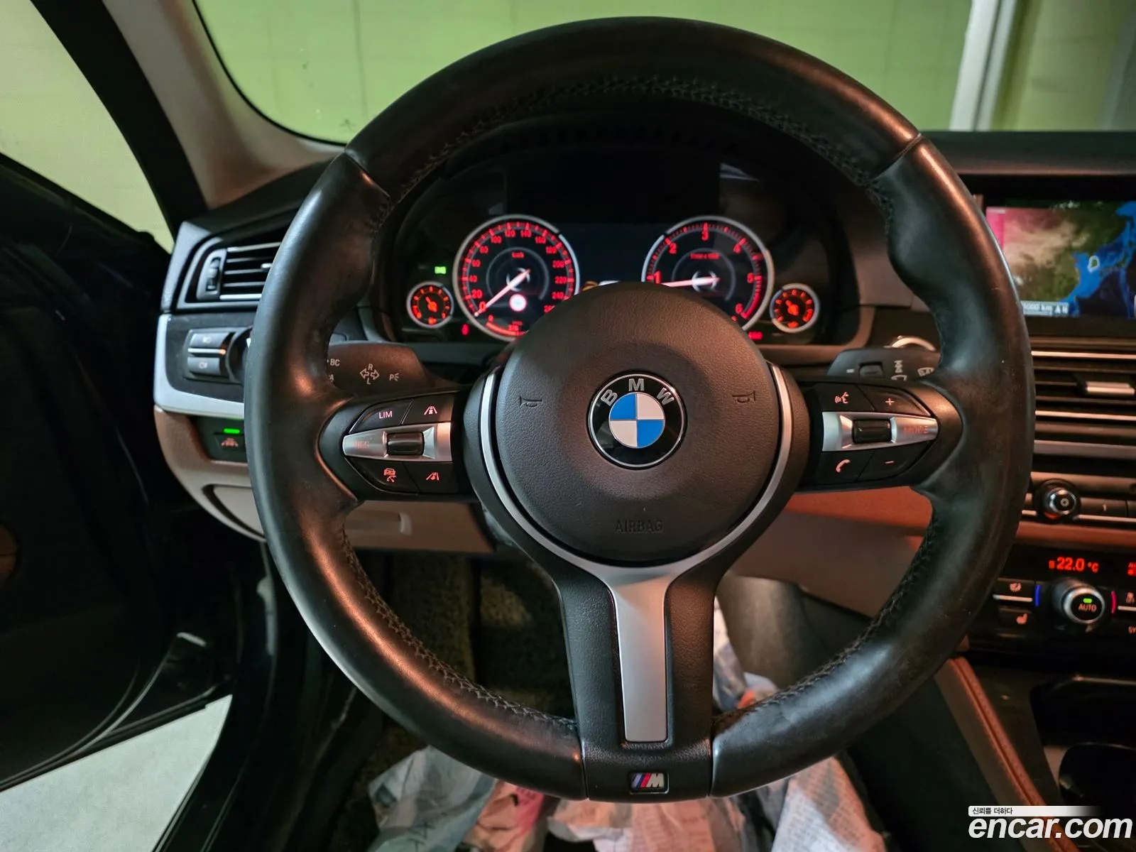 BMW 5 Series 2016 — 17