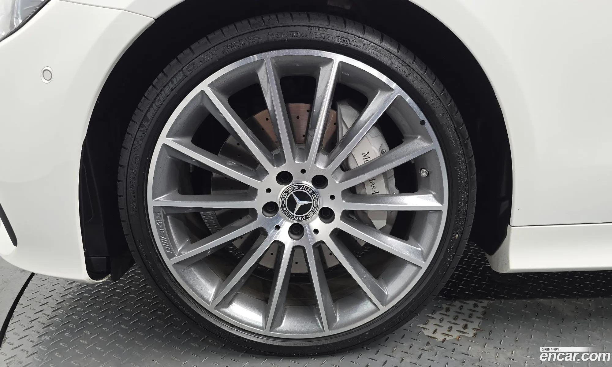 Mercedes-Benz E-Class W213 2023 — 7