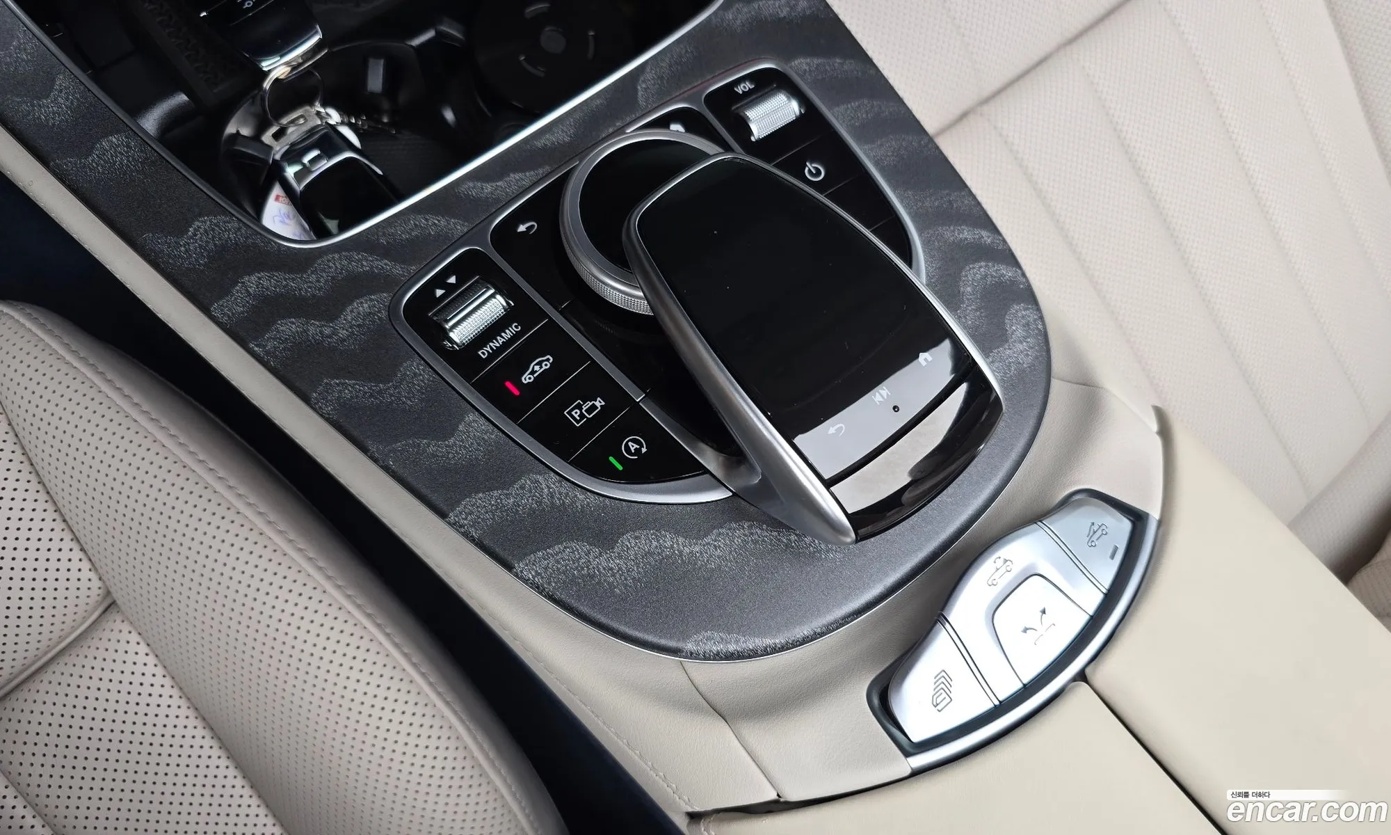 Mercedes-Benz E-Class W213 2023 — 34