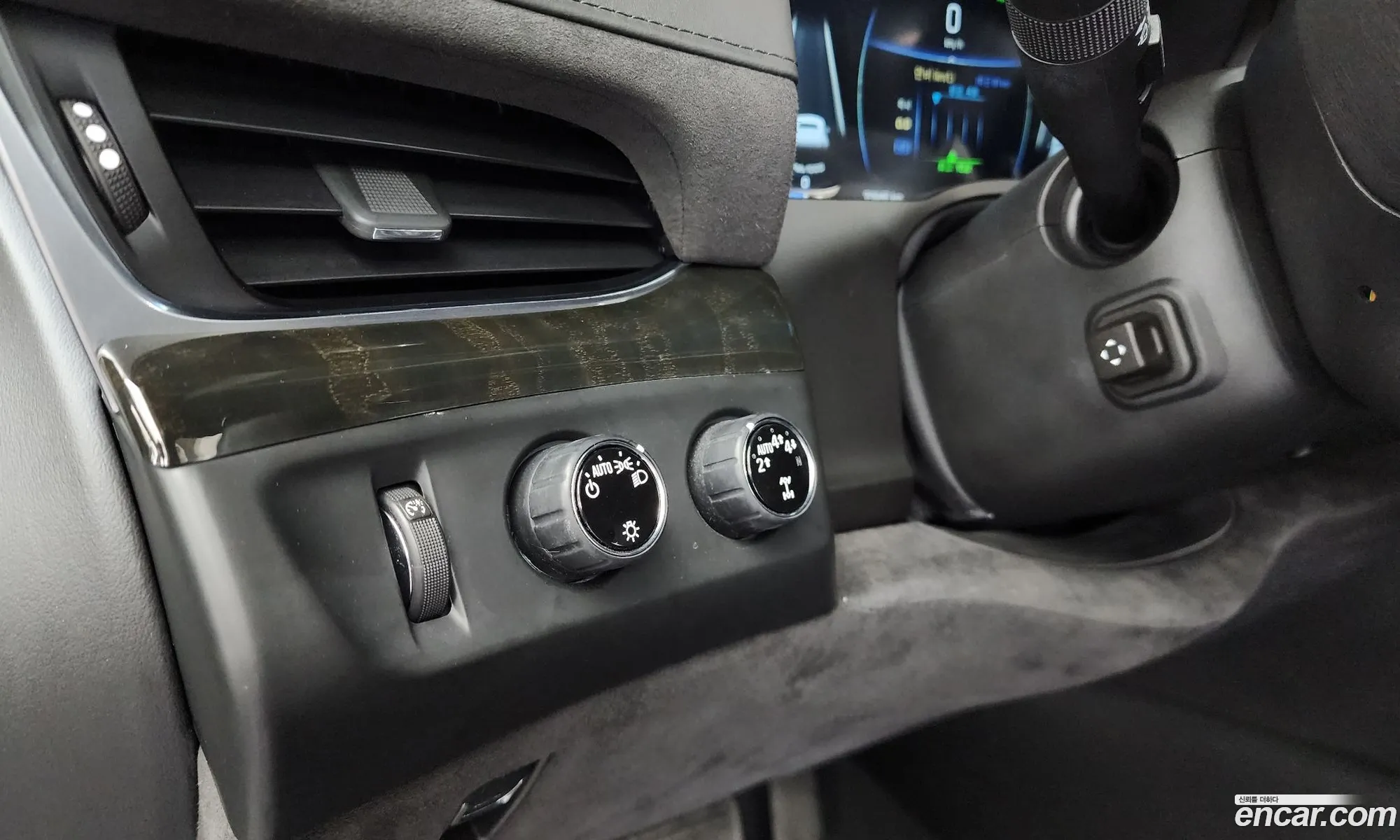 Cadillac Escalade 2019 — 5