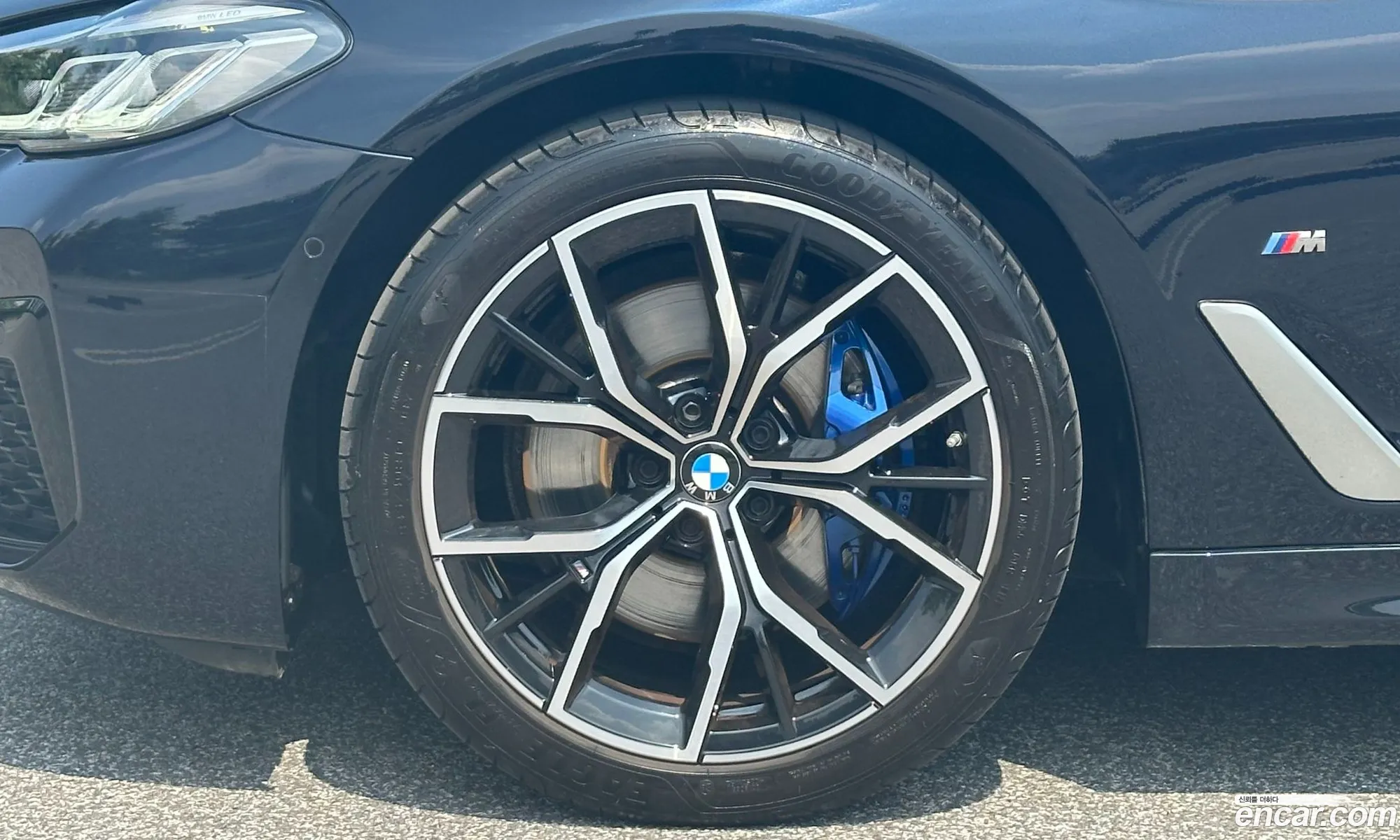 BMW 5 Series 2022 — 6
