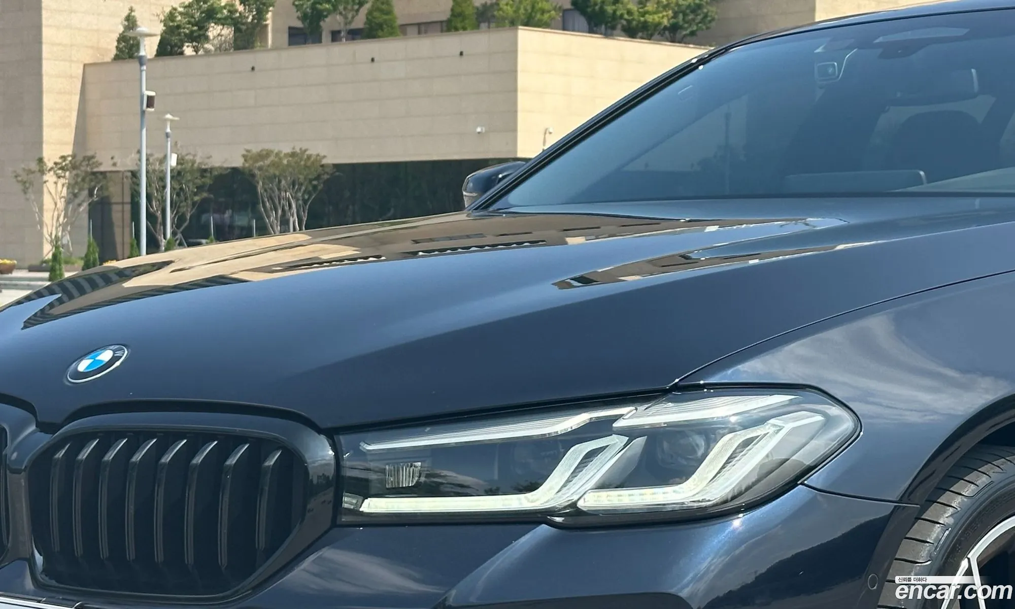 BMW 5 Series 2022 — 12