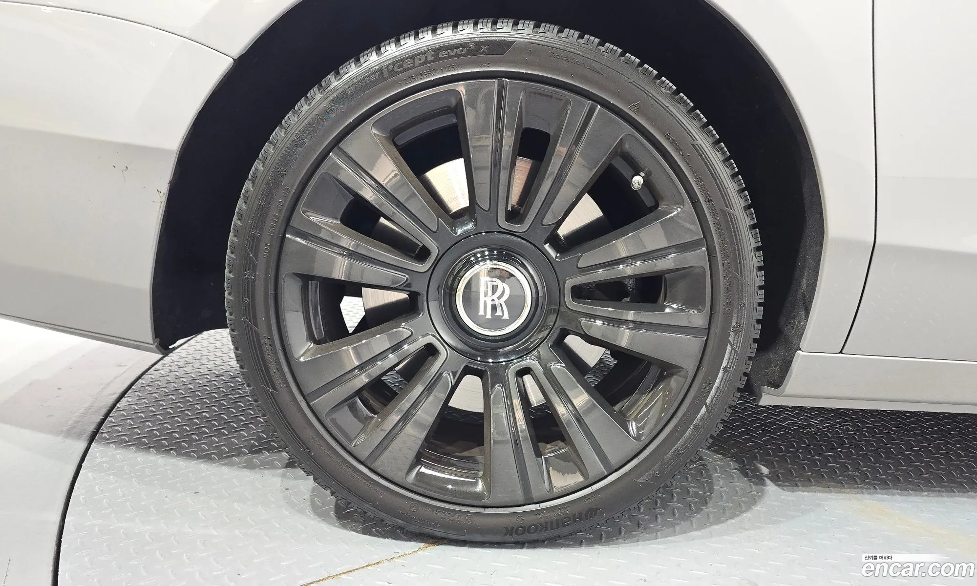 Rolls-Royce Ghost 2020 SCATV0102MU203443 — 5