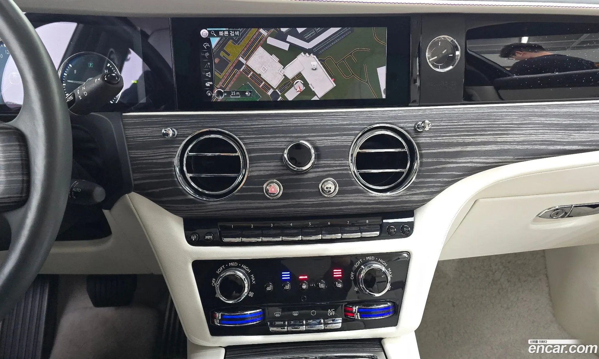 Rolls-Royce Ghost 2020 SCATV0102MU203443 — 6