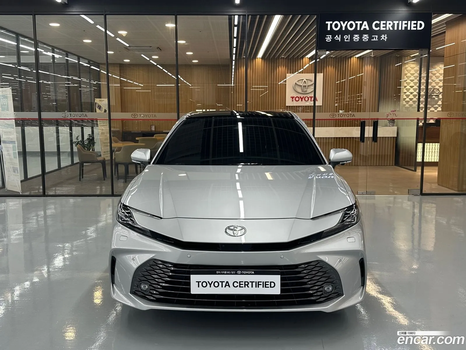 Toyota Camry 2025 — 11